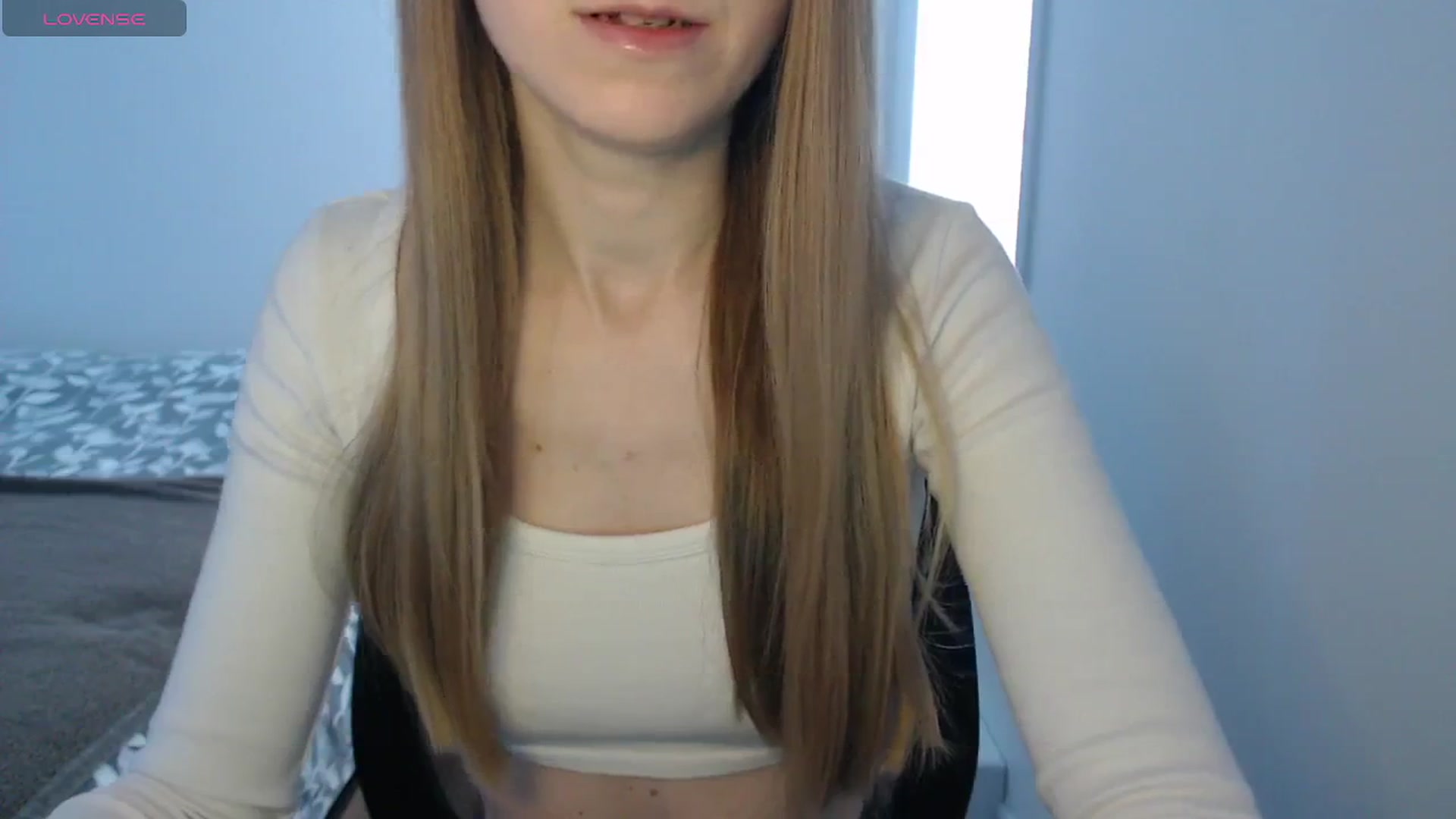 Gallery image thumbnail from PetitAnge_'s myfreecams stream on, 02/17/2026, 17:34 image 2 of 20