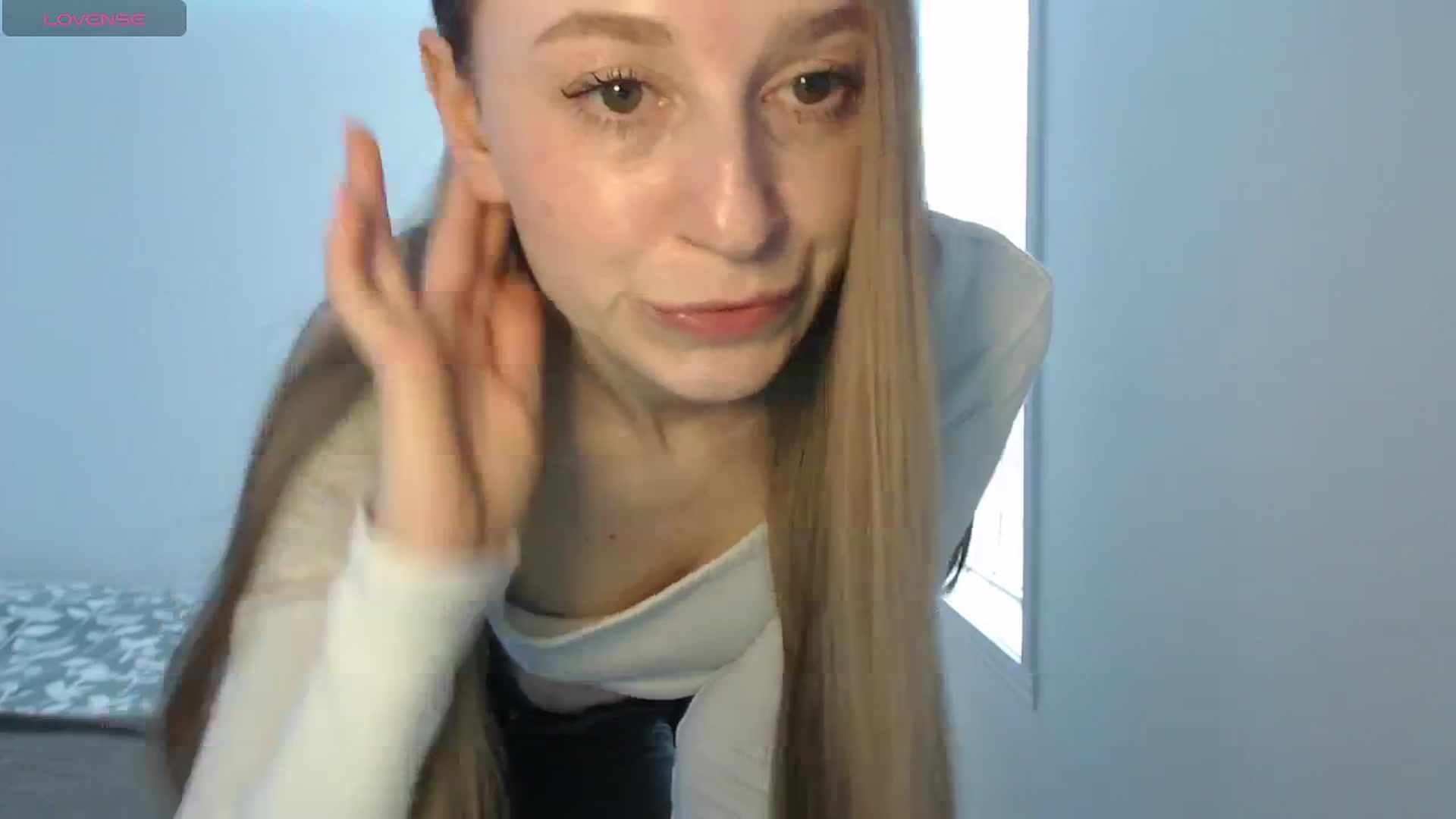 Gallery image thumbnail from PetitAnge_'s myfreecams stream on, 02/17/2026, 17:34 image 13 of 20