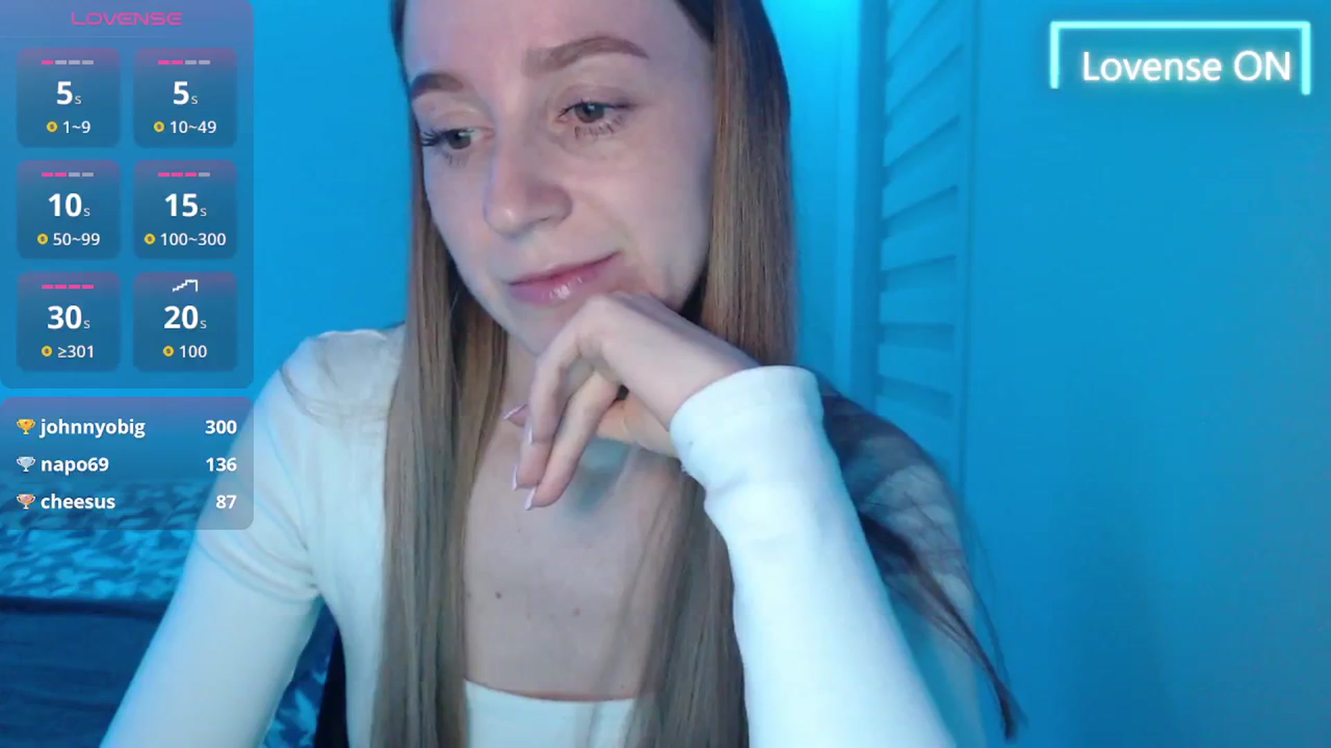 Gallery image thumbnail from PetitAnge_'s myfreecams stream on, 02/18/2026, 03:18 image 19 of 20