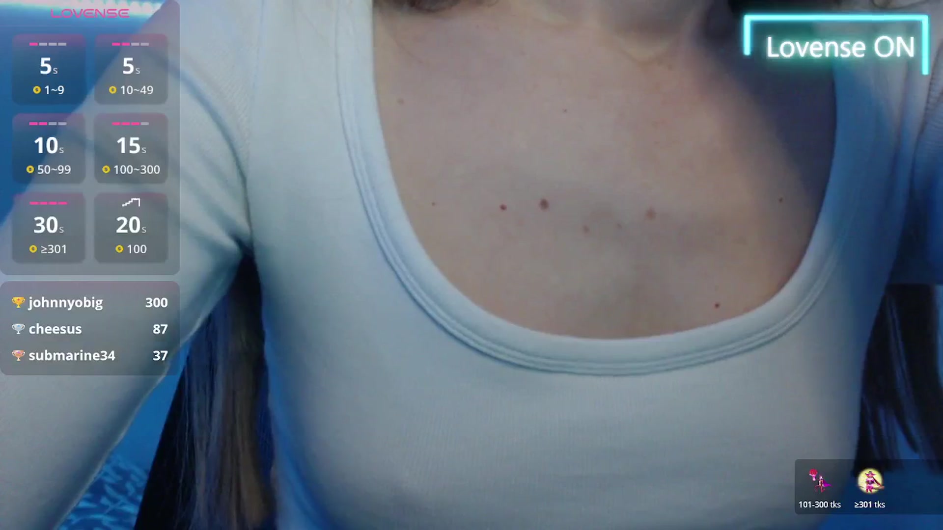 Gallery image thumbnail from PetitAnge_'s myfreecams stream on, 02/18/2026, 03:18 image 14 of 20