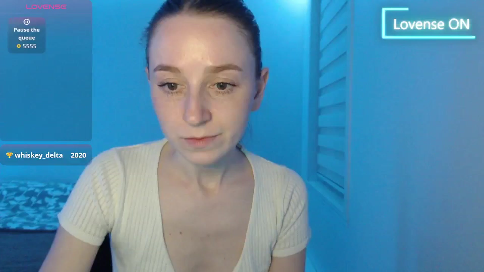 Gallery image thumbnail from PetitAnge_'s myfreecams stream on, 02/20/2026, 01:36 image 12 of 20