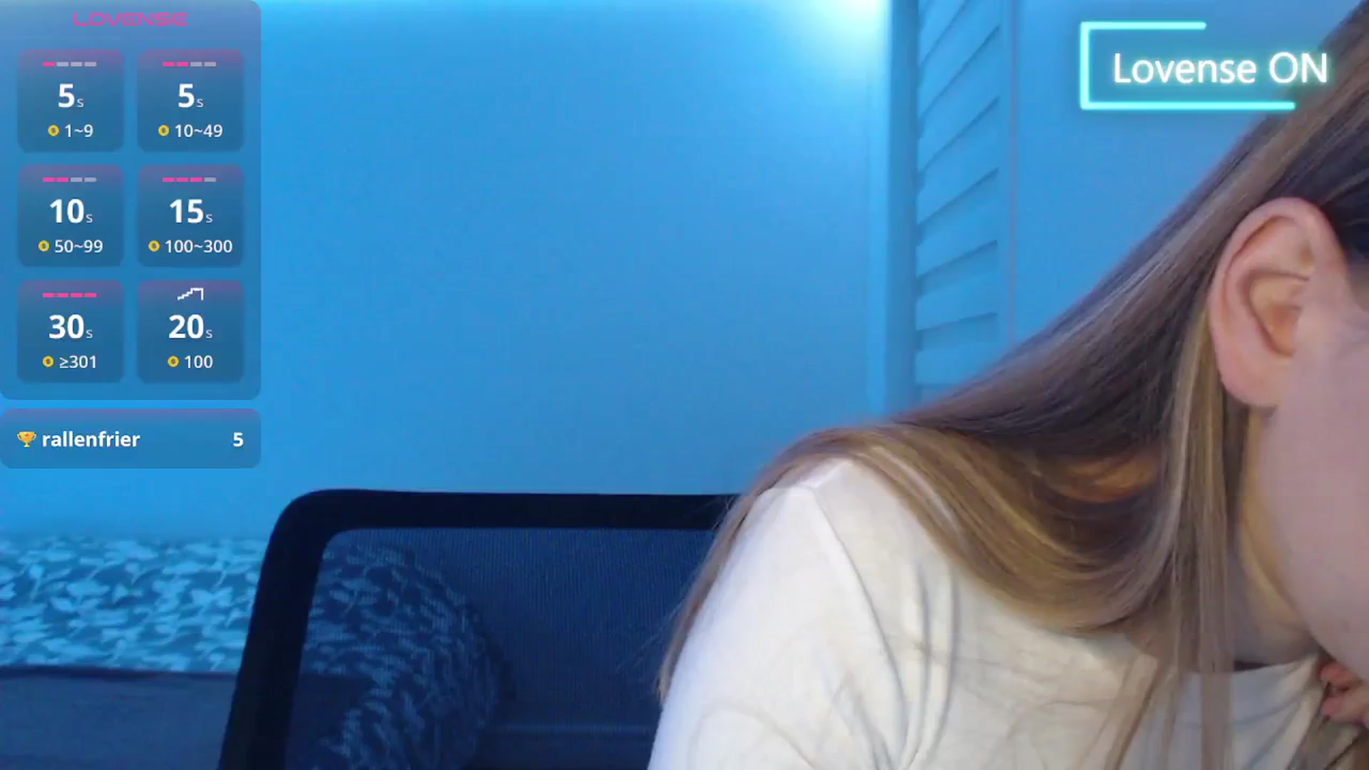 Gallery image thumbnail from PetitAnge_'s myfreecams stream on, 02/27/2026, 01:08 image 18 of 20