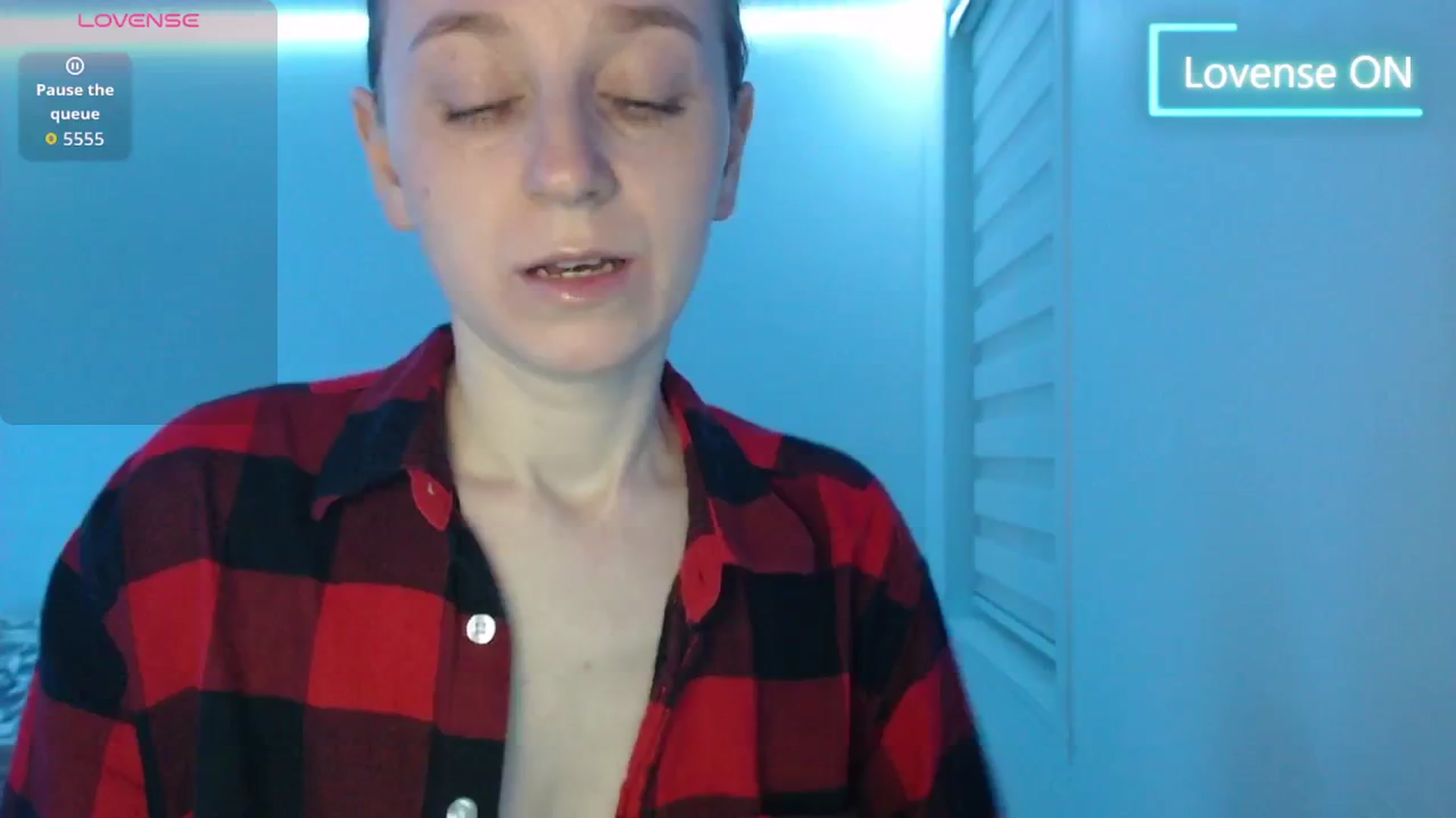 Gallery image thumbnail from PetitAnge_'s myfreecams stream on, 03/02/2026, 02:00 image 19 of 20