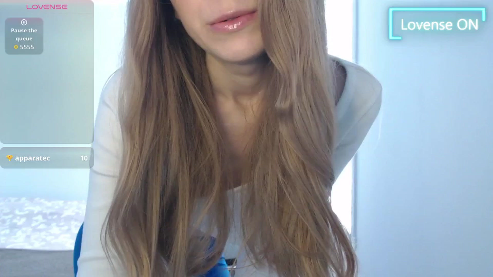 Gallery image thumbnail from PetitAnge_'s myfreecams stream on, 03/04/2026, 16:06 image 13 of 20