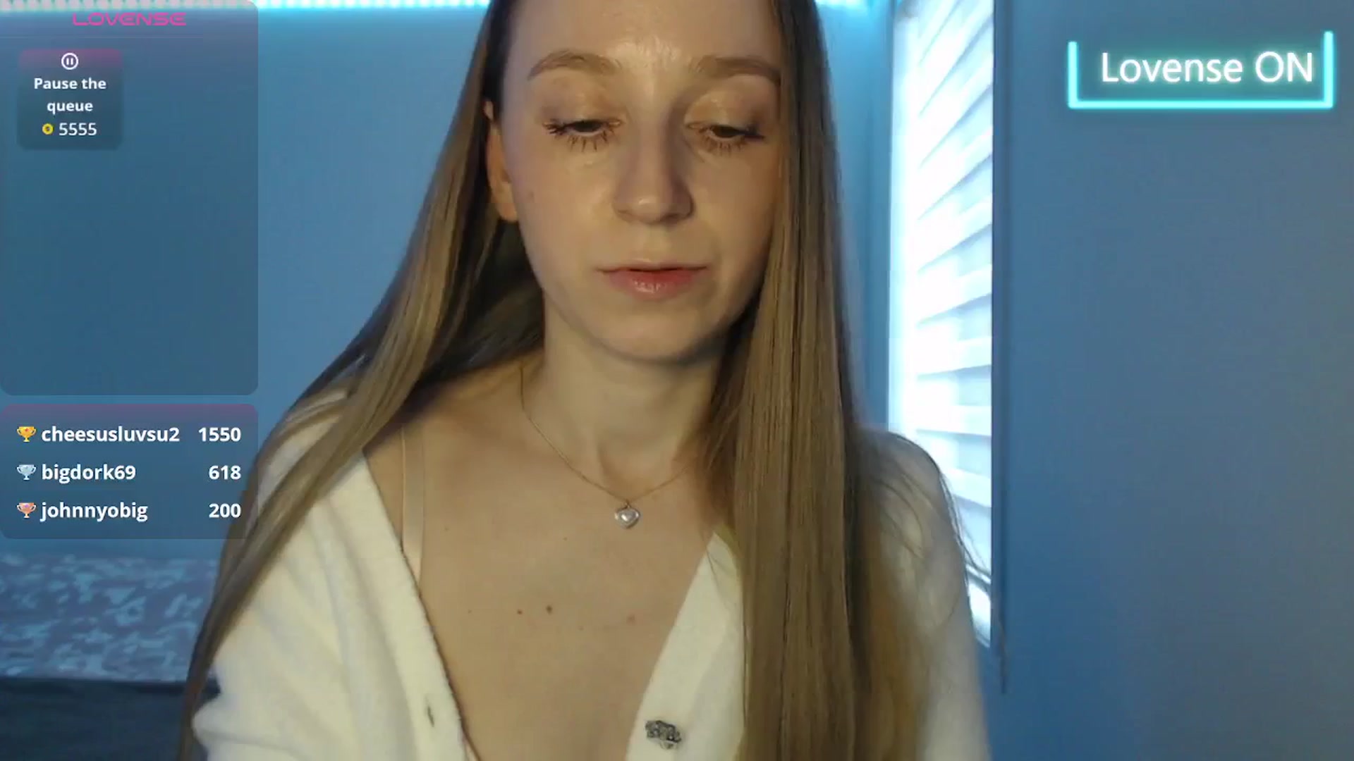 Gallery image thumbnail from PetitAnge_'s myfreecams stream on, 03/08/2026, 21:41 image 16 of 20