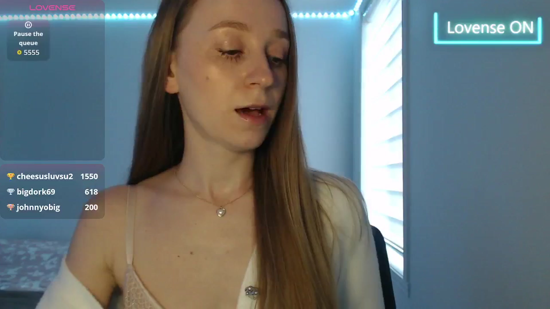 Gallery image thumbnail from PetitAnge_'s myfreecams stream on, 03/08/2026, 21:41 image 3 of 20
