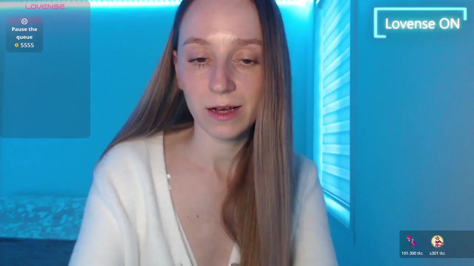 Gallery image thumbnail from PetitAnge_'s myfreecams stream on, 03/11/2026, 22:32 image 14 of 20