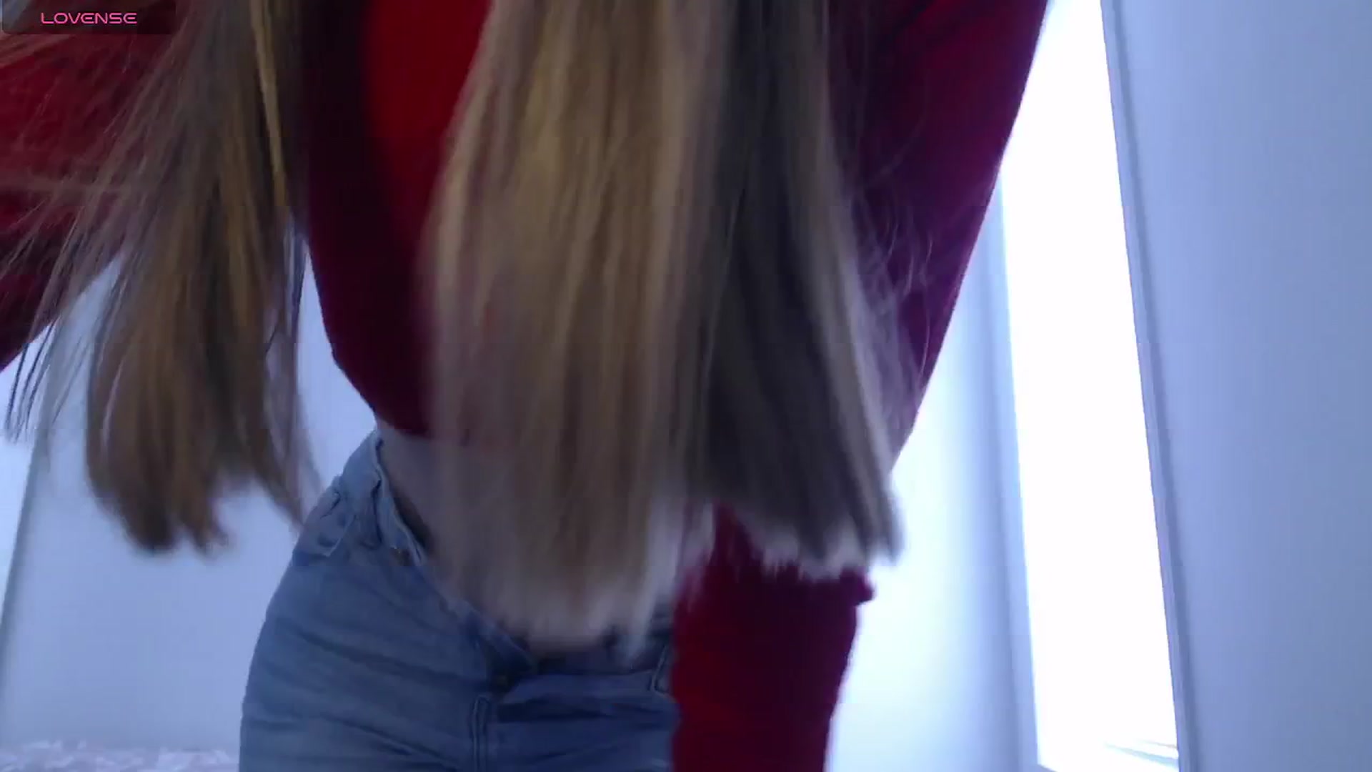 Gallery image thumbnail from PetitAnge_'s myfreecams stream on, 03/19/2026, 18:20 image 13 of 20