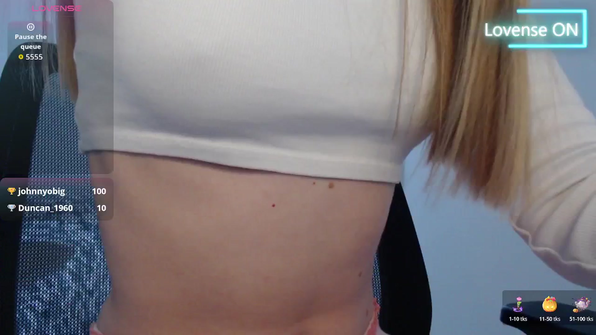 Gallery image thumbnail from PetitAnge_'s myfreecams stream on, 03/23/2026, 22:19 image 8 of 20