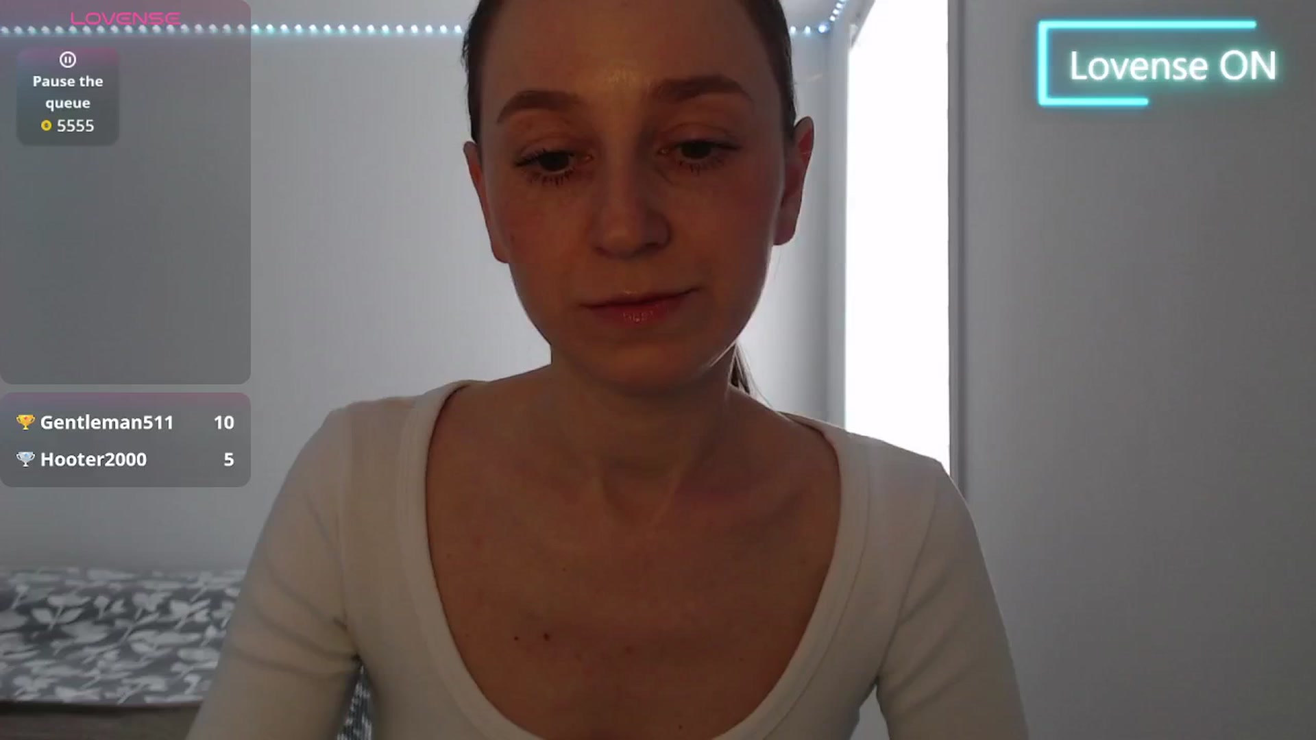 Gallery image thumbnail from PetitAnge_'s myfreecams stream on, 03/27/2026, 18:12 image 14 of 20
