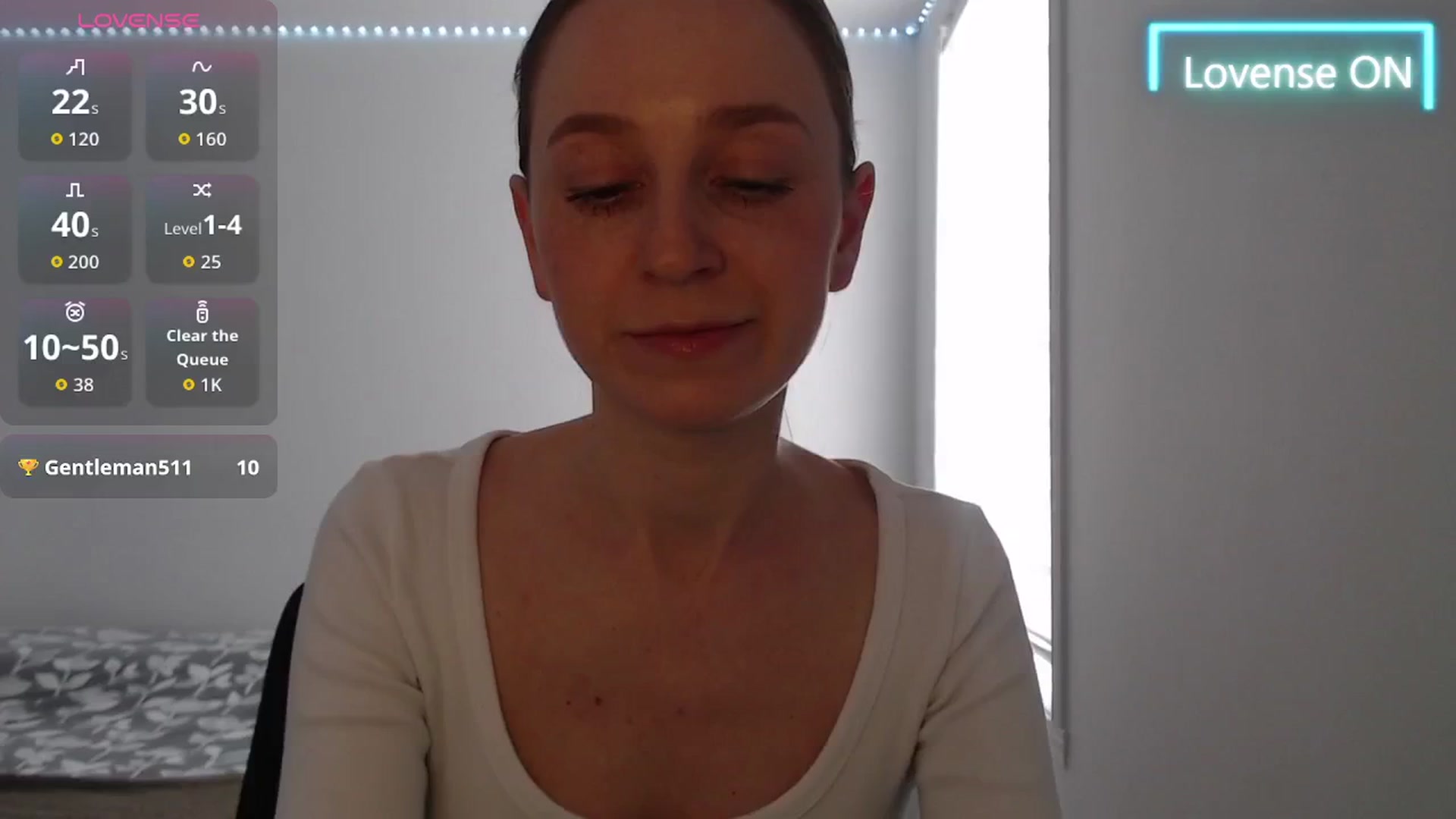 Gallery image thumbnail from PetitAnge_'s myfreecams stream on, 03/27/2026, 18:12 image 8 of 20