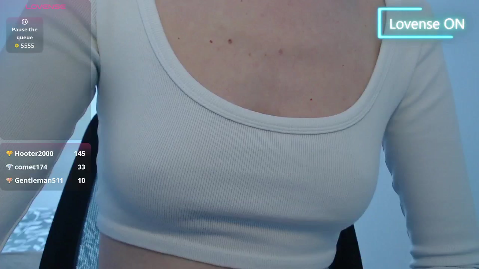 Gallery image thumbnail from PetitAnge_'s myfreecams stream on, 03/27/2026, 19:45 image 7 of 20