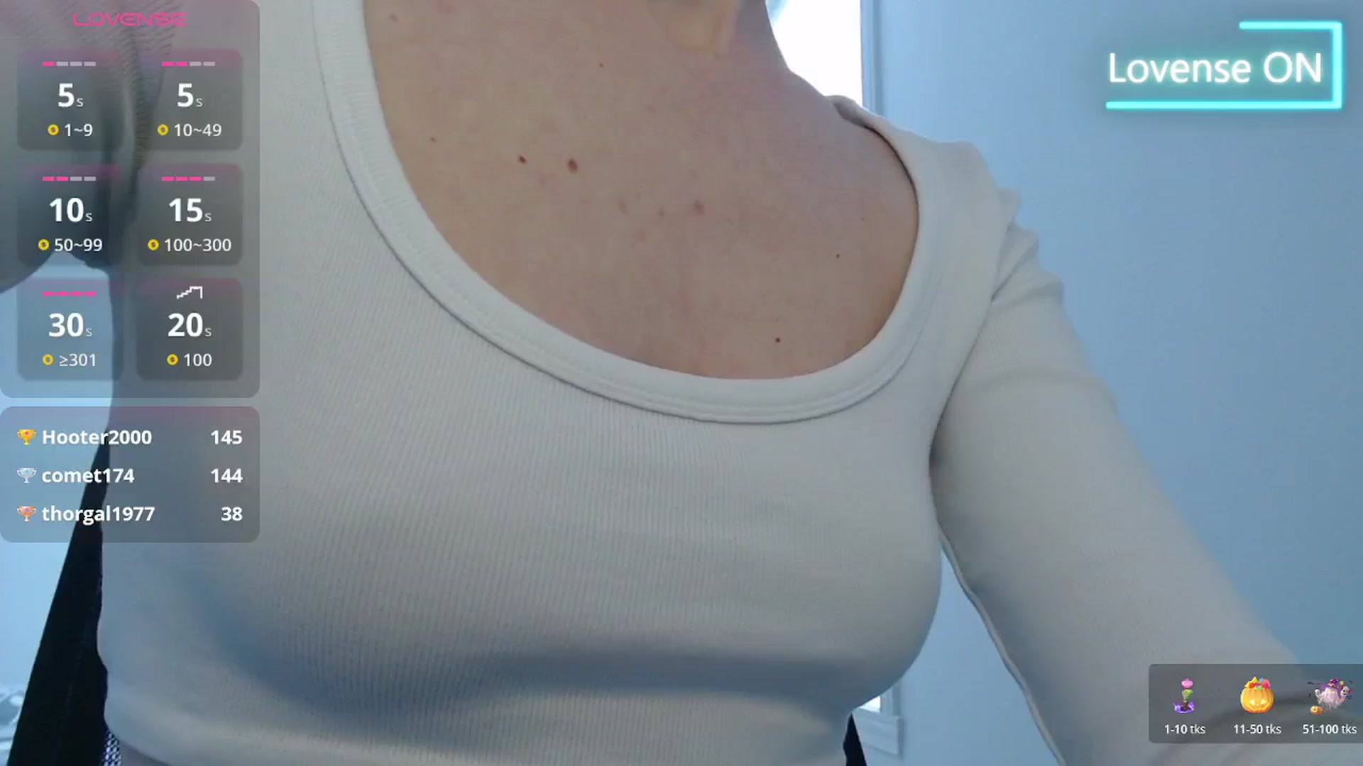 Gallery image thumbnail from PetitAnge_'s myfreecams stream on, 03/27/2026, 19:45 image 15 of 20