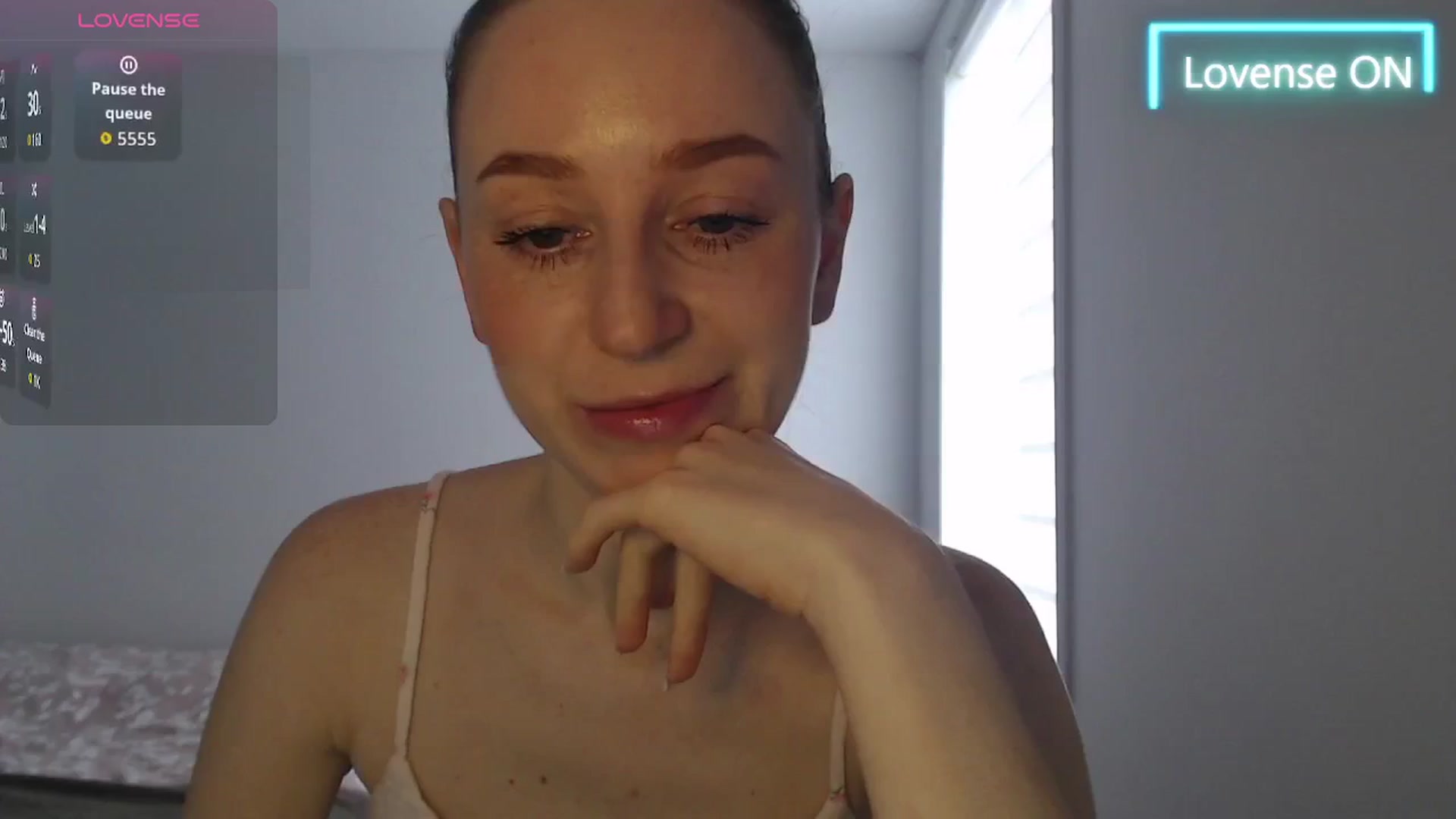 Gallery image thumbnail from PetitAnge_'s myfreecams stream on, 04/10/2026, 15:01 image 9 of 20