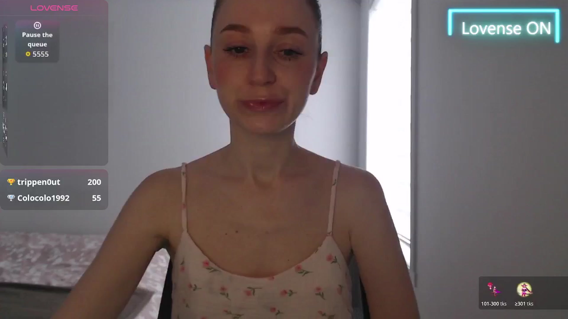 Gallery image thumbnail from PetitAnge_'s myfreecams stream on, 04/10/2026, 15:01 image 15 of 20