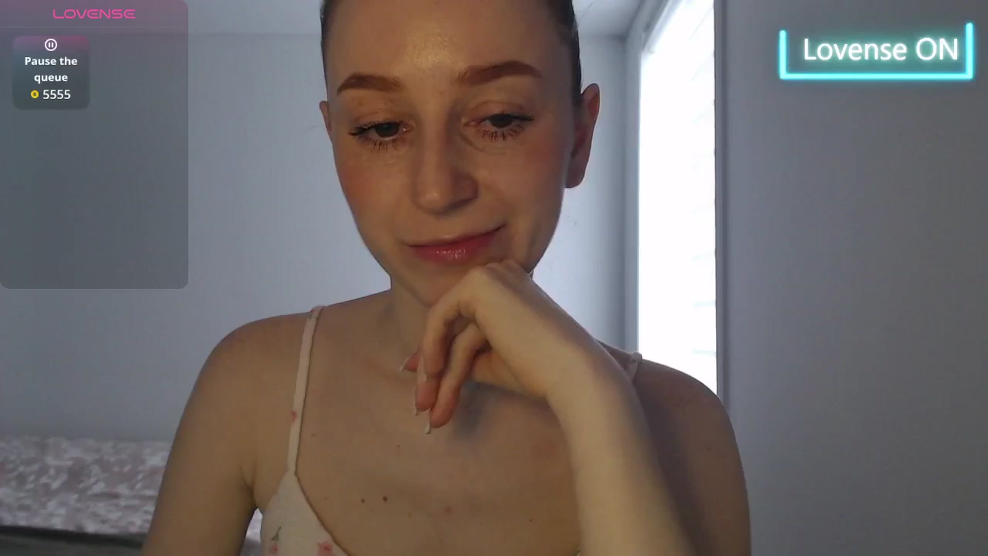 Gallery image thumbnail from PetitAnge_'s myfreecams stream on, 04/10/2026, 15:01 image 10 of 20