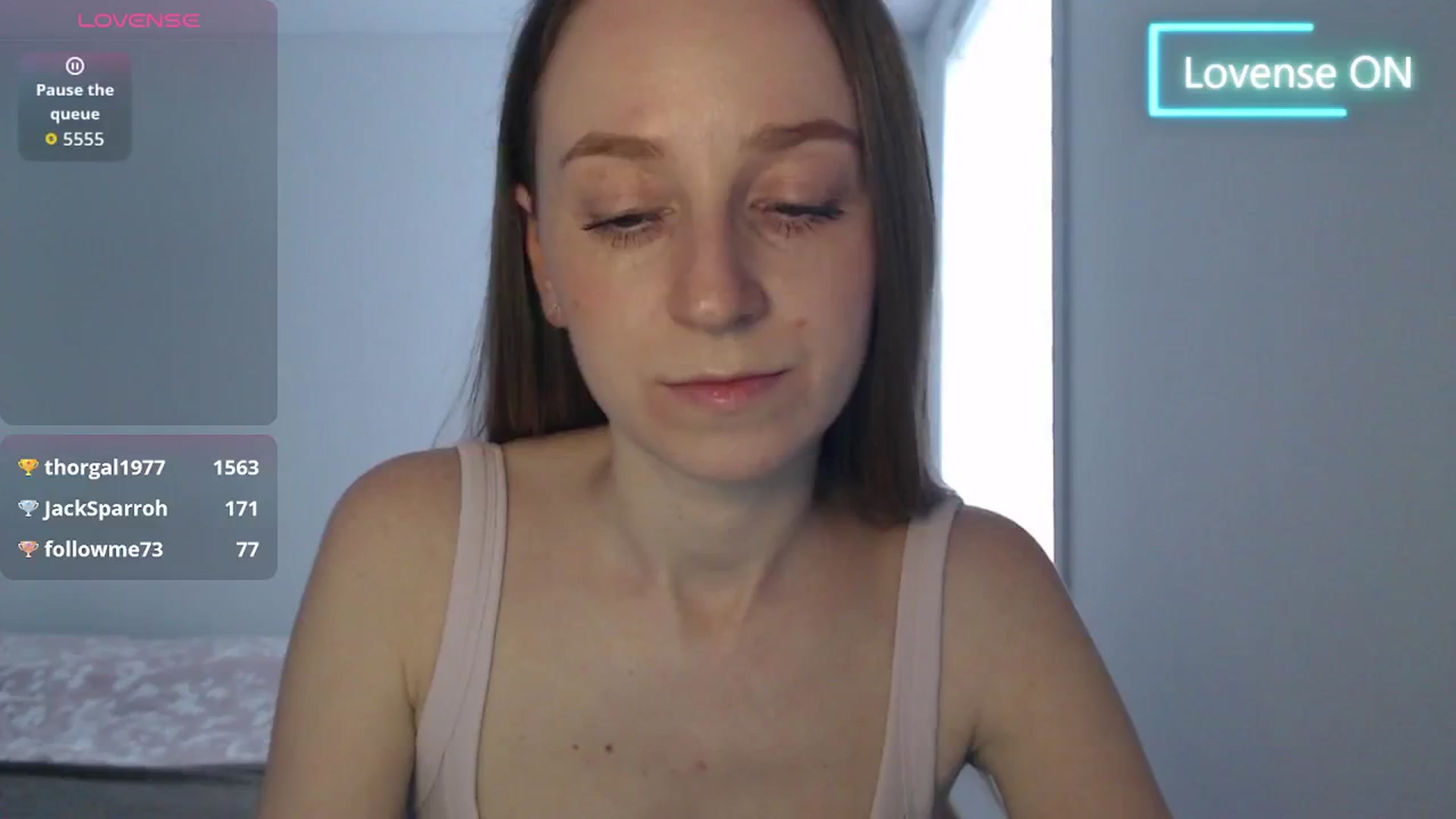 Gallery image thumbnail from PetitAnge_'s myfreecams stream on, 04/19/2026, 20:17 image 13 of 20