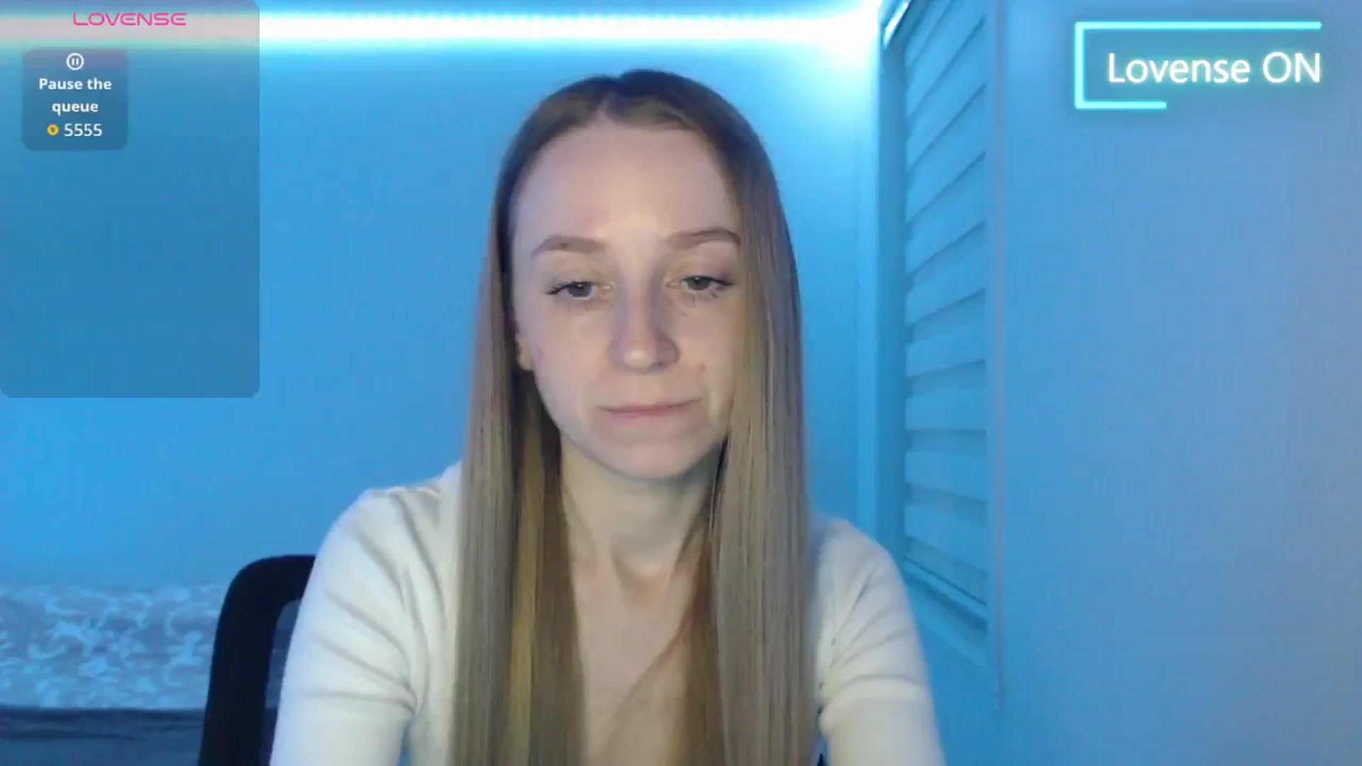 Gallery image thumbnail from PetitAnge_'s myfreecams stream on, 04/21/2026, 24:55 image 15 of 20
