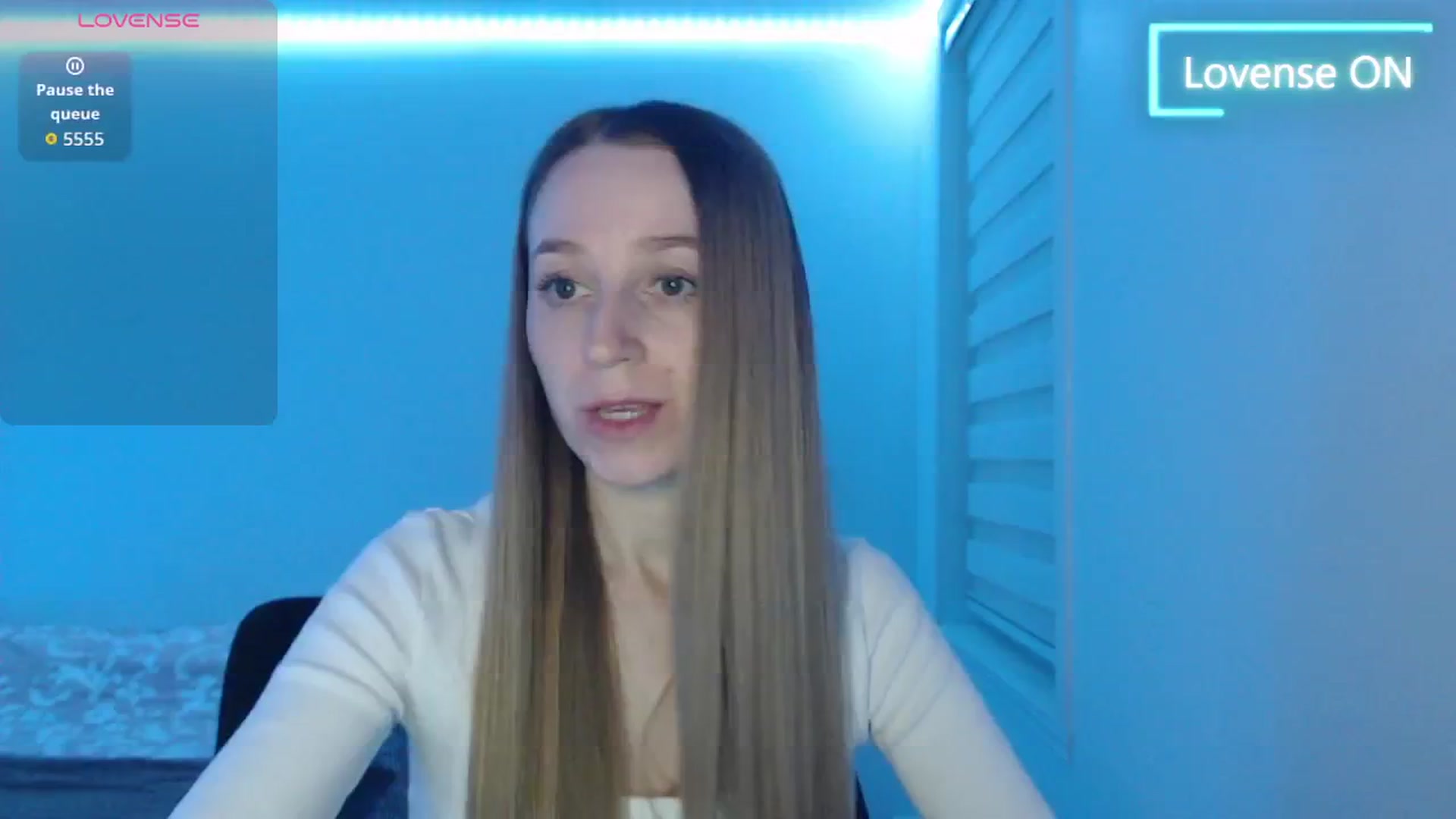 Gallery image thumbnail from PetitAnge_'s myfreecams stream on, 04/21/2026, 24:55 image 8 of 20