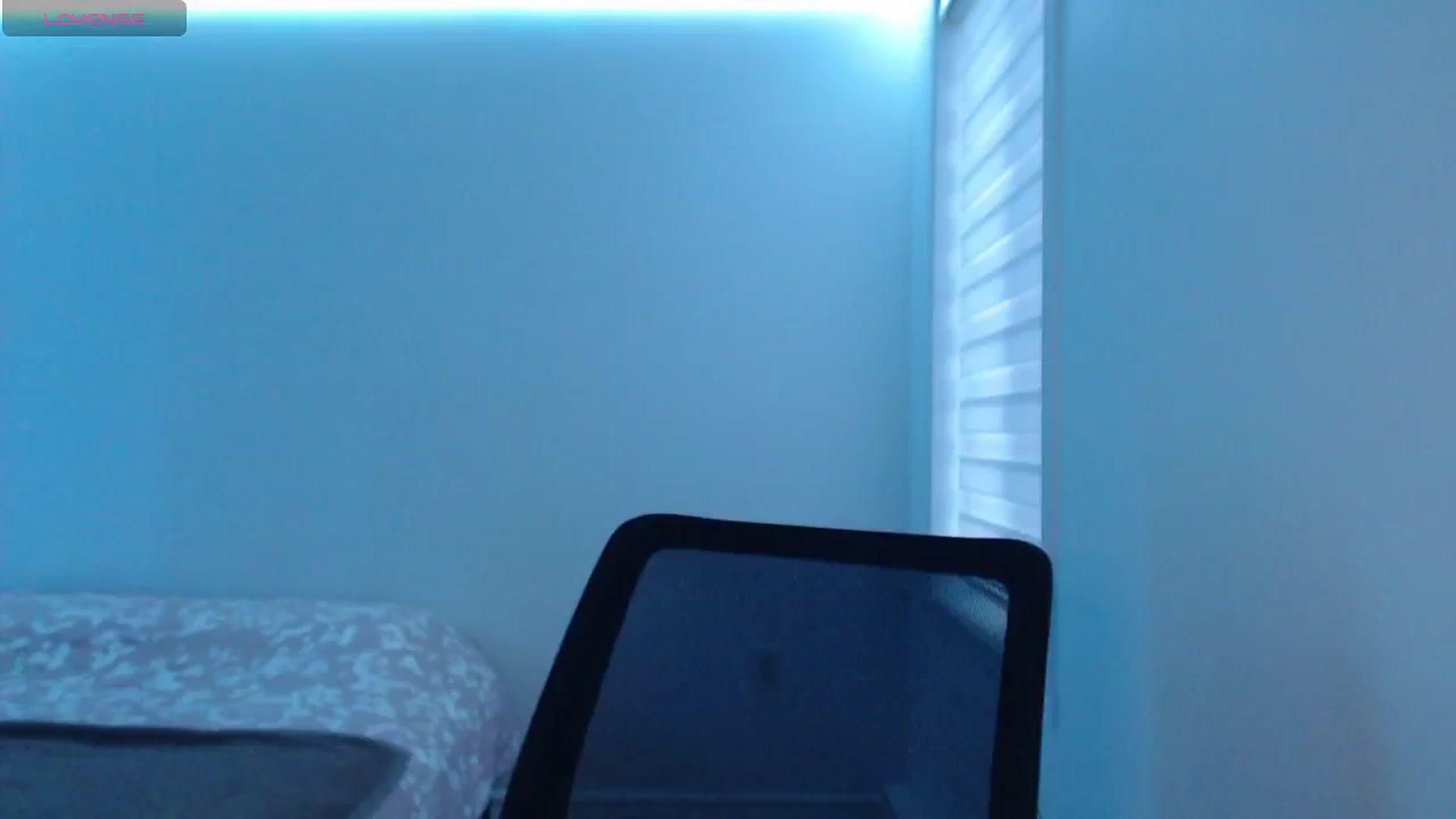Gallery image thumbnail from PetitAnge_'s myfreecams stream on, 04/27/2026, 24:00 image 12 of 20