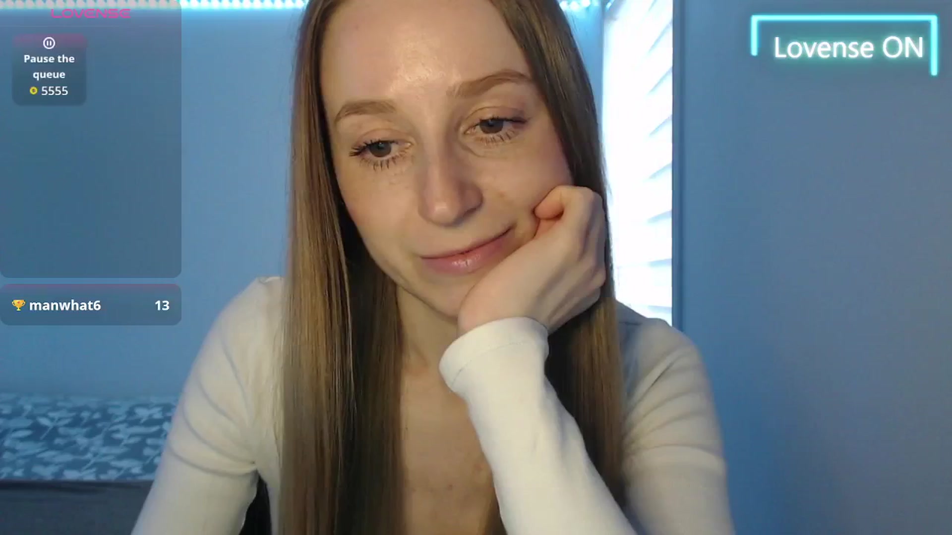 Gallery image thumbnail from PetitAnge_'s myfreecams stream on, 05/02/2026, 20:17 image 7 of 20