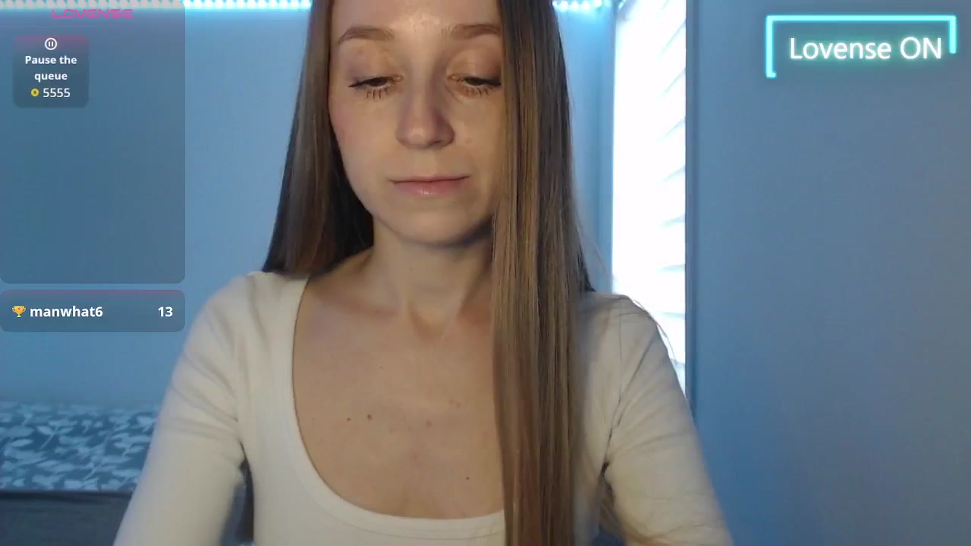 Gallery image thumbnail from PetitAnge_'s myfreecams stream on, 05/02/2026, 20:17 image 16 of 20