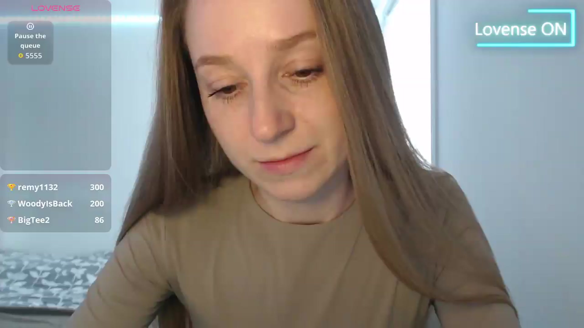 Gallery image thumbnail from PetitAnge_'s myfreecams stream on, 05/06/2026, 20:12 image 1 of 20