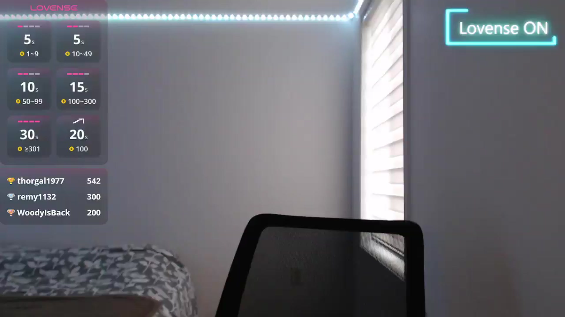 Gallery image thumbnail from PetitAnge_'s myfreecams stream on, 05/06/2026, 22:47 image 12 of 20