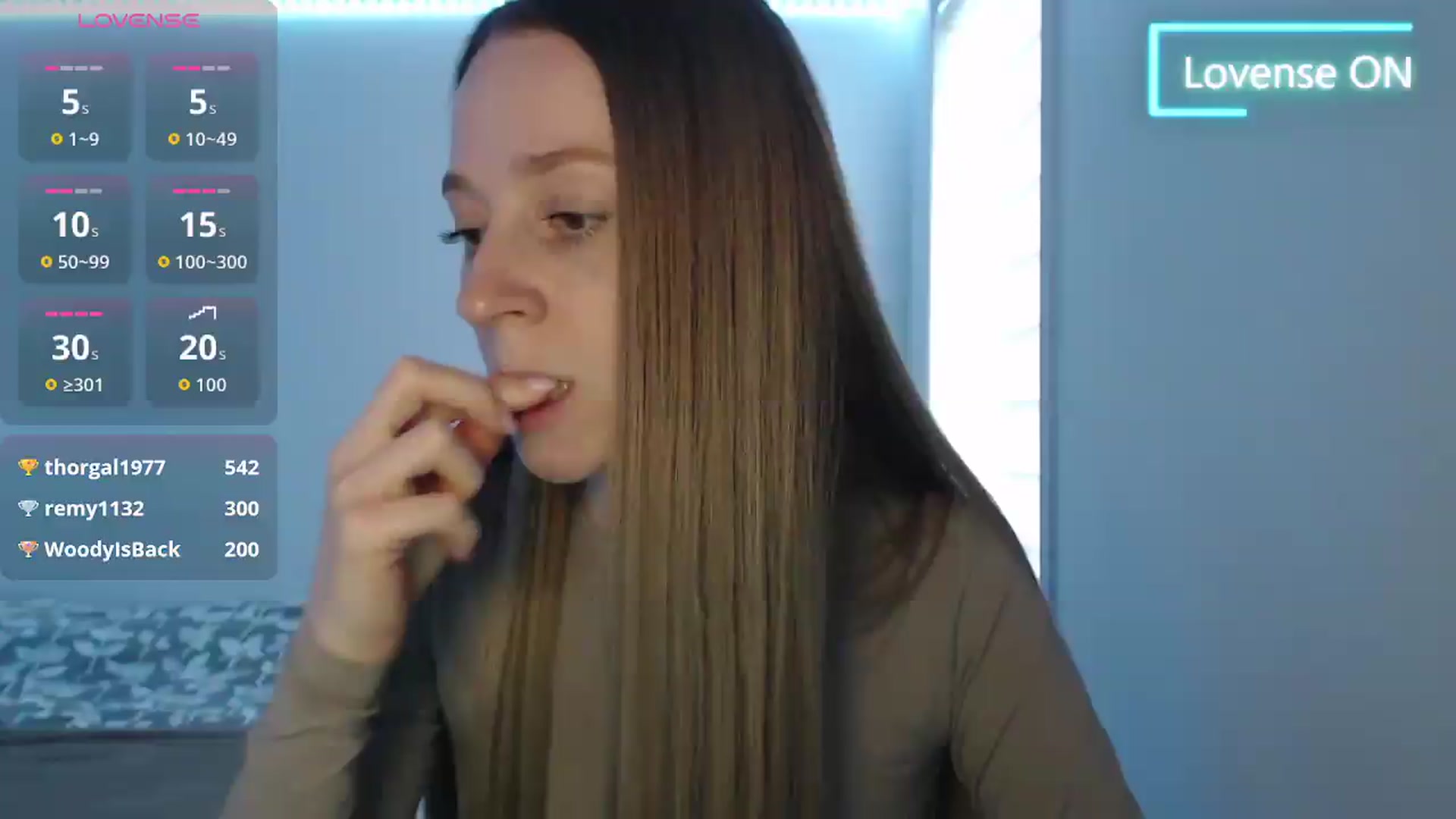 Gallery image thumbnail from PetitAnge_'s myfreecams stream on, 05/06/2026, 22:47 image 6 of 20