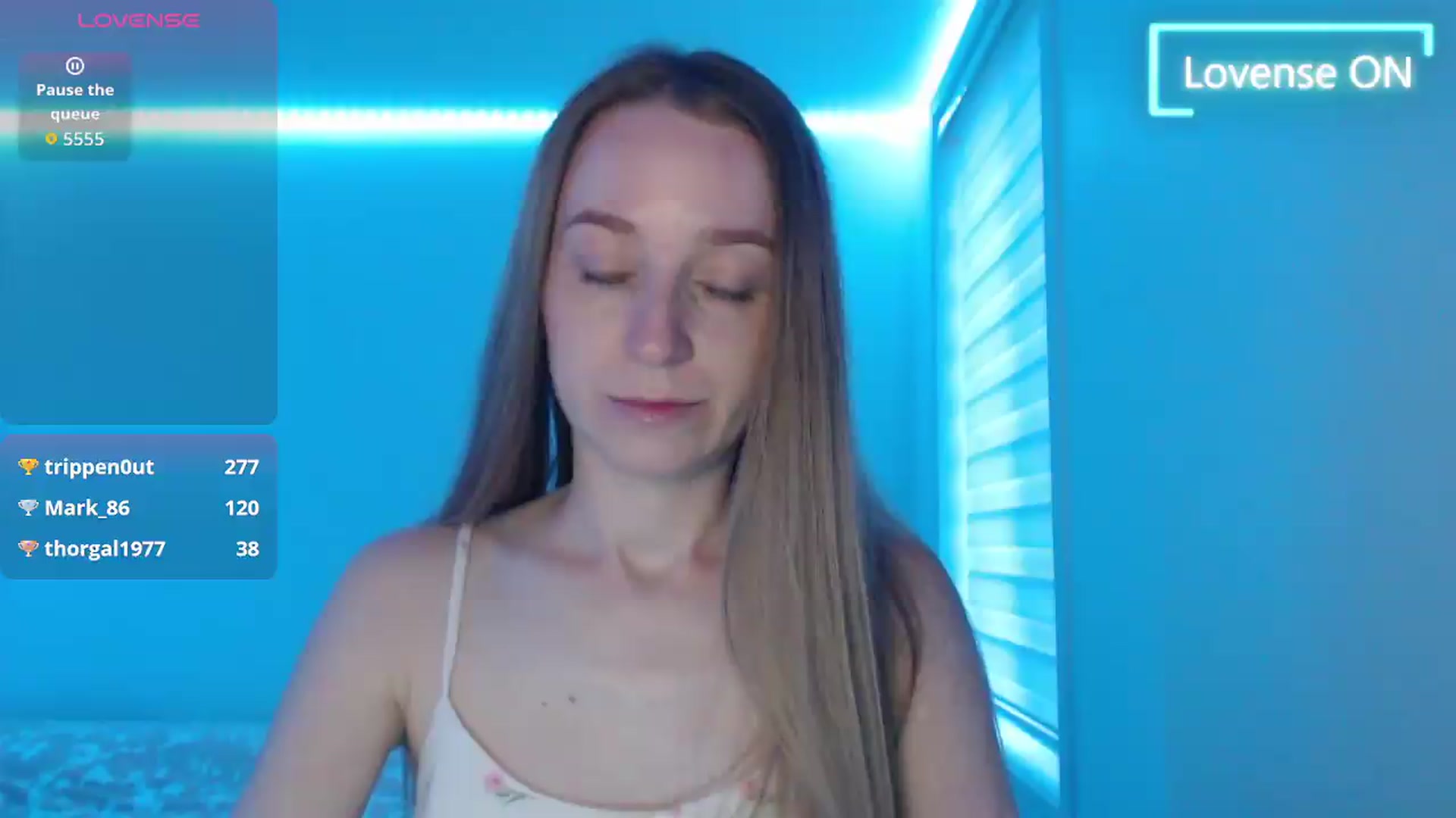 Gallery image thumbnail from PetitAnge_'s myfreecams stream on, 05/19/2026, 24:12 image 16 of 20