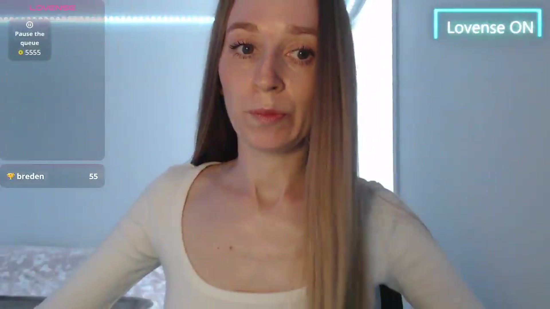 Gallery image thumbnail from PetitAnge_'s myfreecams stream on, 05/19/2026, 22:20 image 12 of 20