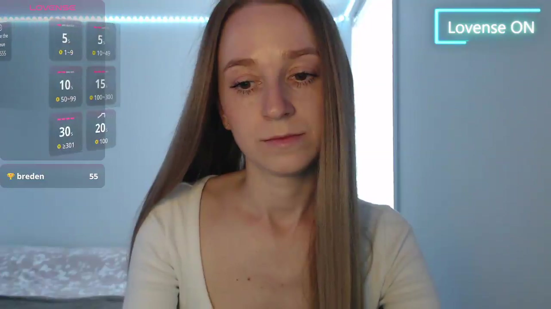 Gallery image thumbnail from PetitAnge_'s myfreecams stream on, 05/19/2026, 22:20 image 13 of 20