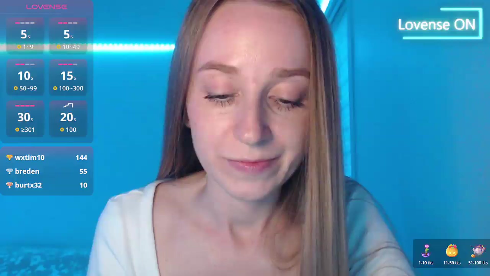 Gallery image thumbnail from PetitAnge_'s myfreecams stream on, 05/20/2026, 24:29 image 13 of 20