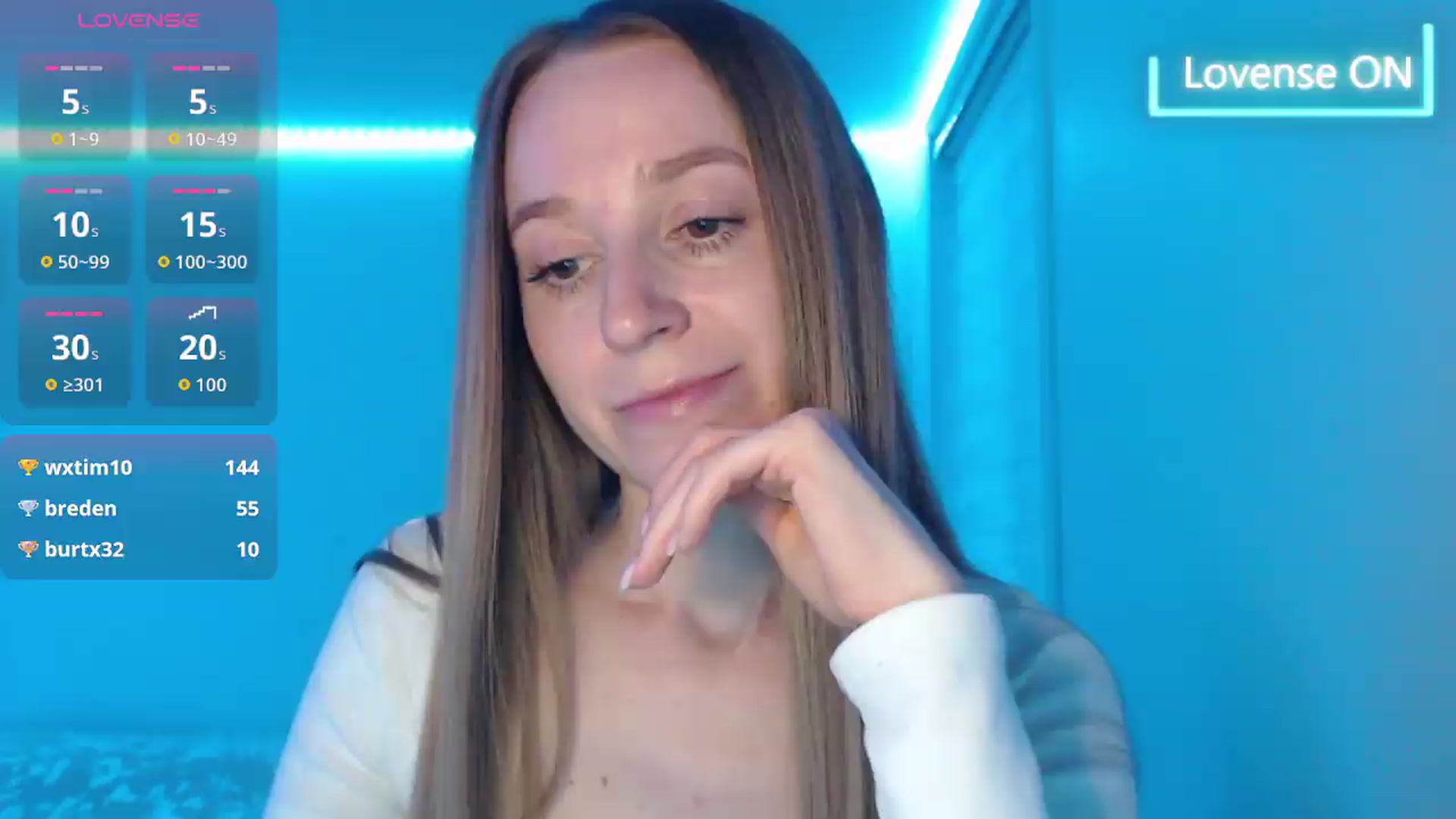 Gallery image thumbnail from PetitAnge_'s myfreecams stream on, 05/20/2026, 24:29 image 20 of 20