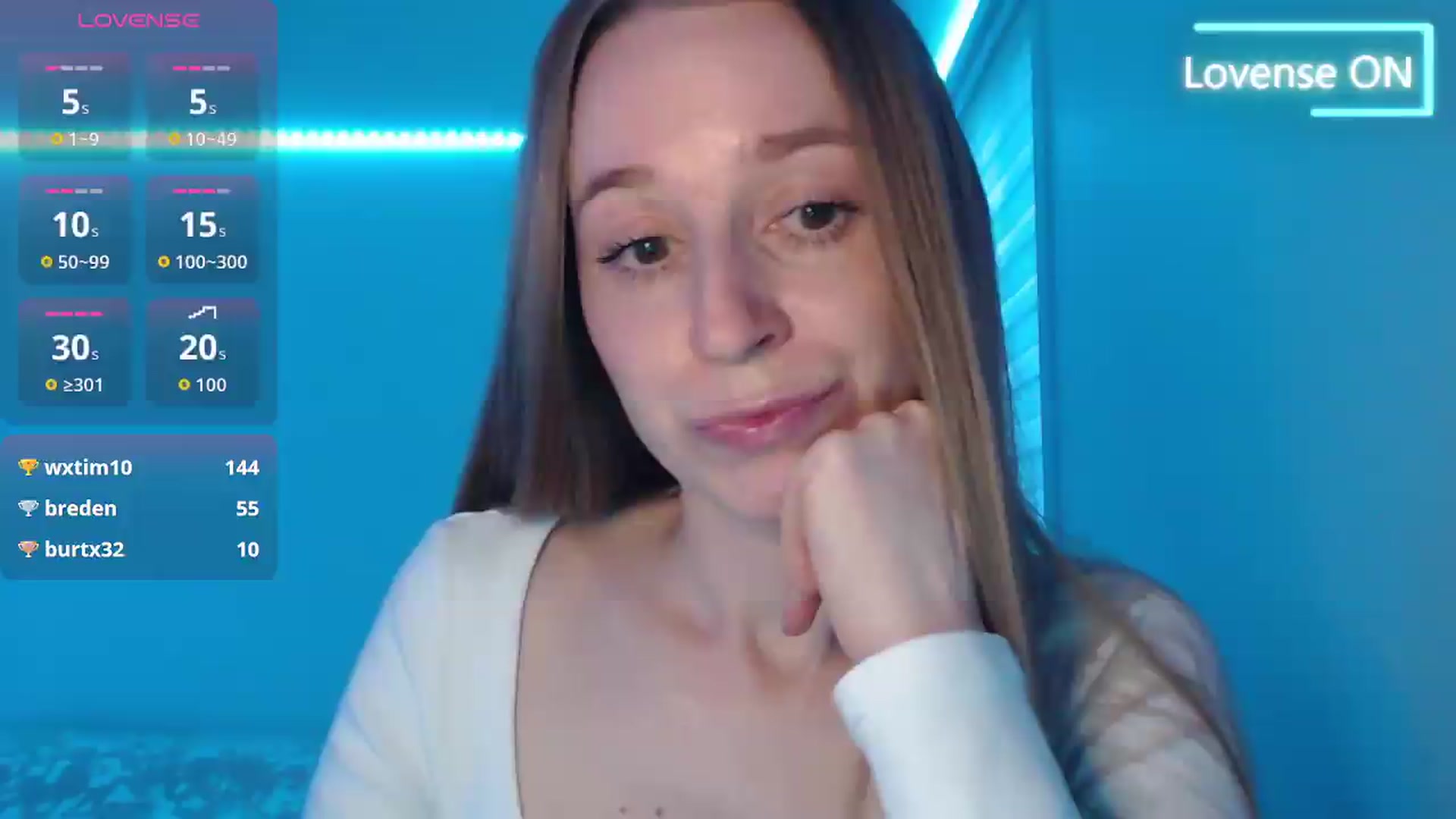 Gallery image thumbnail from PetitAnge_'s myfreecams stream on, 05/20/2026, 24:29 image 6 of 20