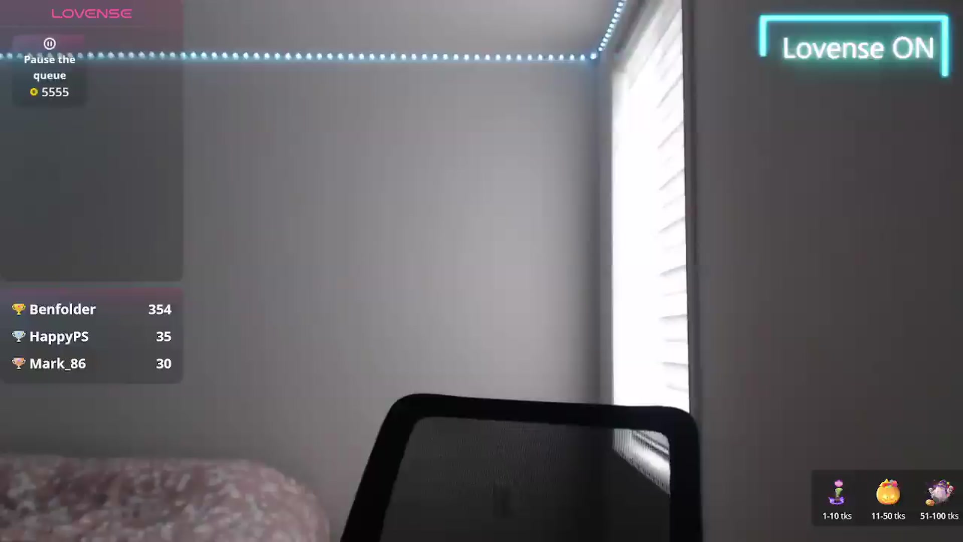 Gallery image thumbnail from PetitAnge_'s myfreecams stream on, 05/24/2026, 17:41 image 13 of 20