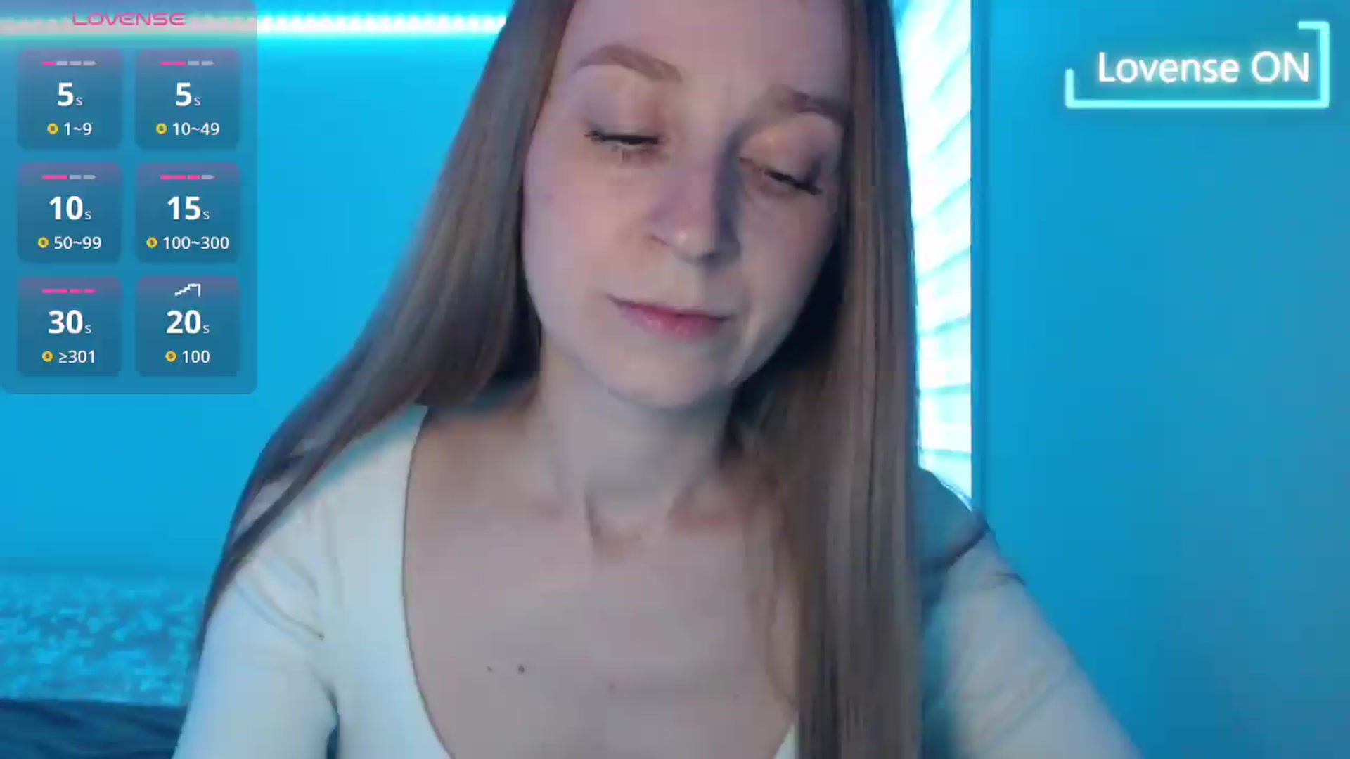 Gallery image thumbnail from PetitAnge_'s myfreecams stream on, 05/29/2026, 24:00 image 7 of 20
