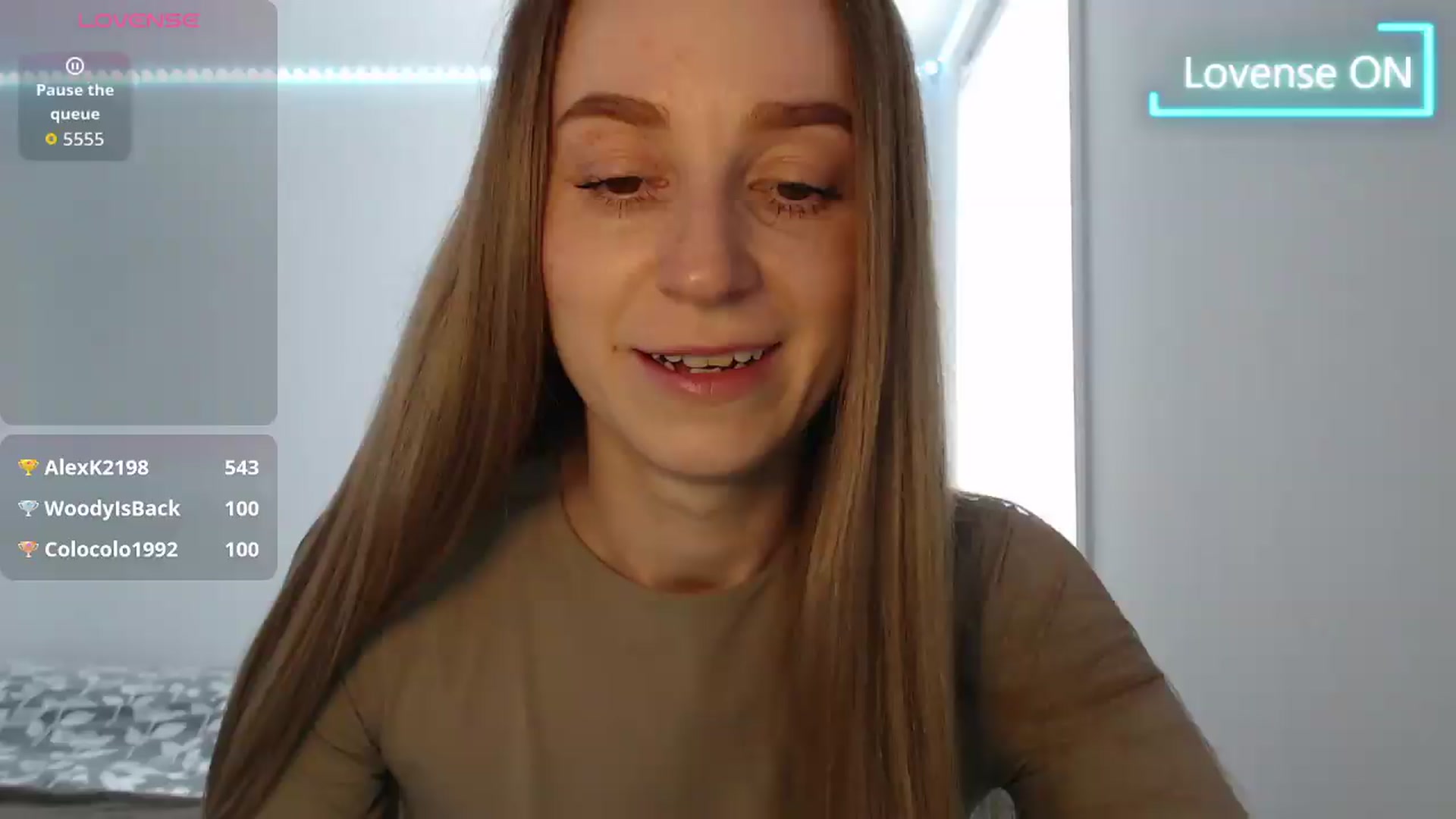 Gallery image thumbnail from PetitAnge_'s myfreecams stream on, 05/31/2026, 19:12 image 2 of 20