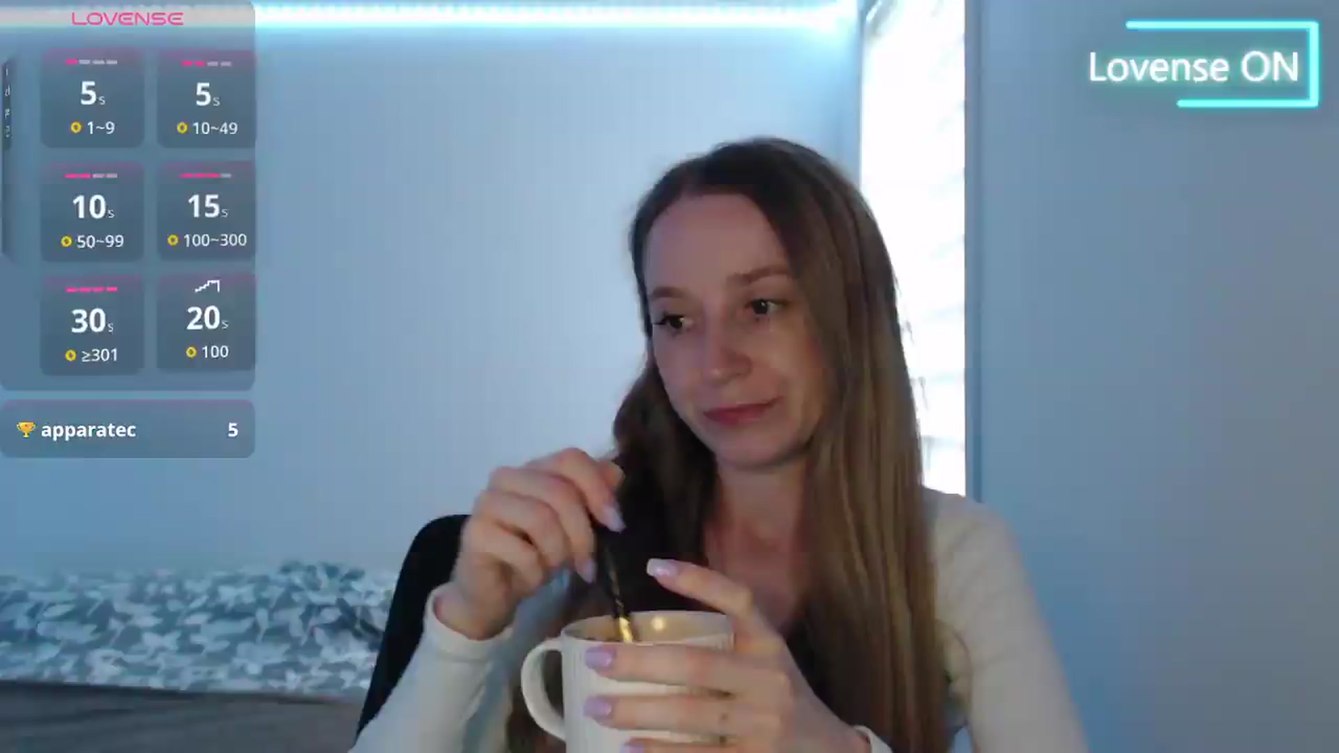 Gallery image thumbnail from PetitAnge_'s myfreecams stream on, 06/18/2026, 21:47 image 2 of 20