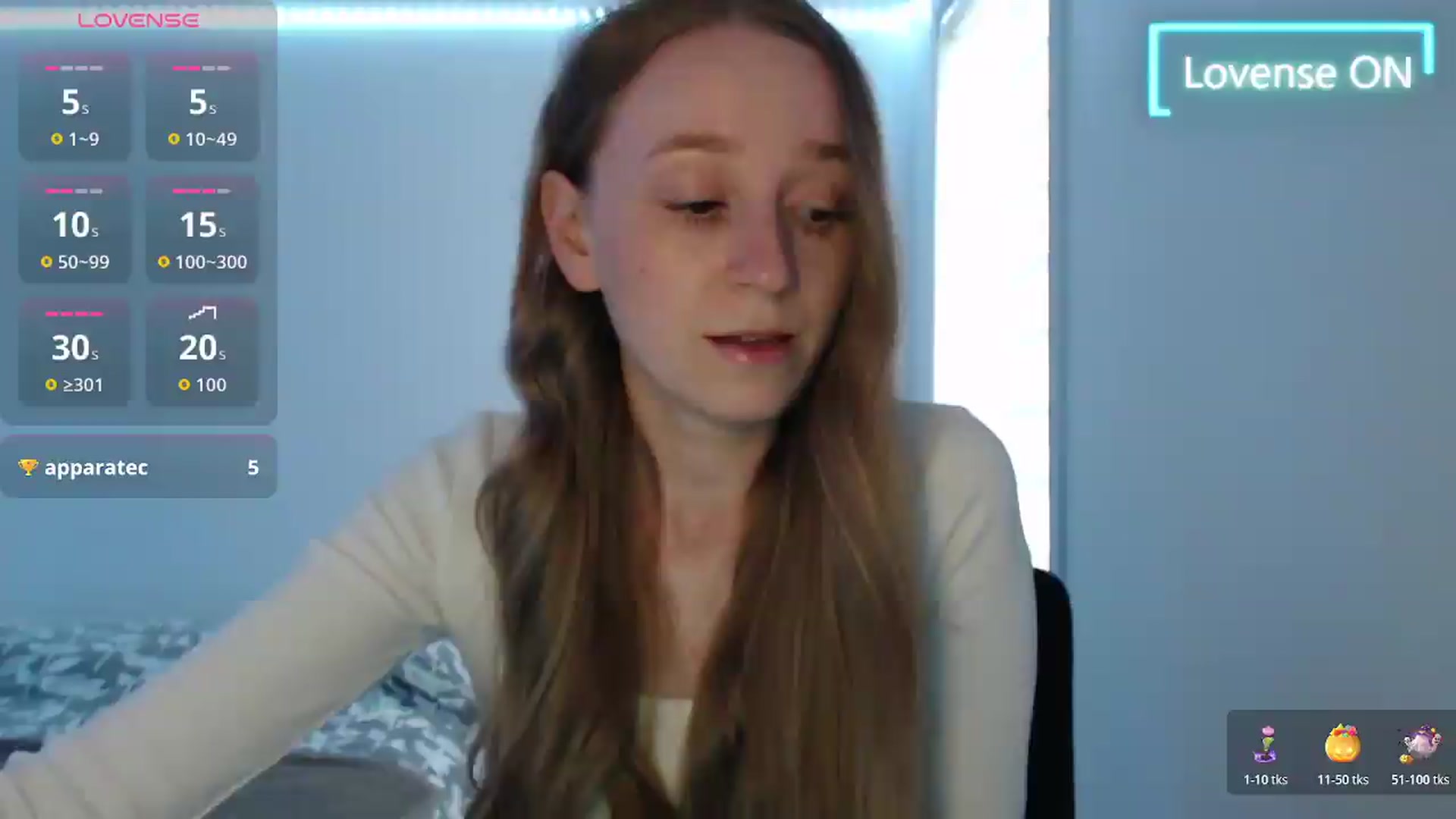 Gallery image thumbnail from PetitAnge_'s myfreecams stream on, 06/18/2026, 21:47 image 4 of 20