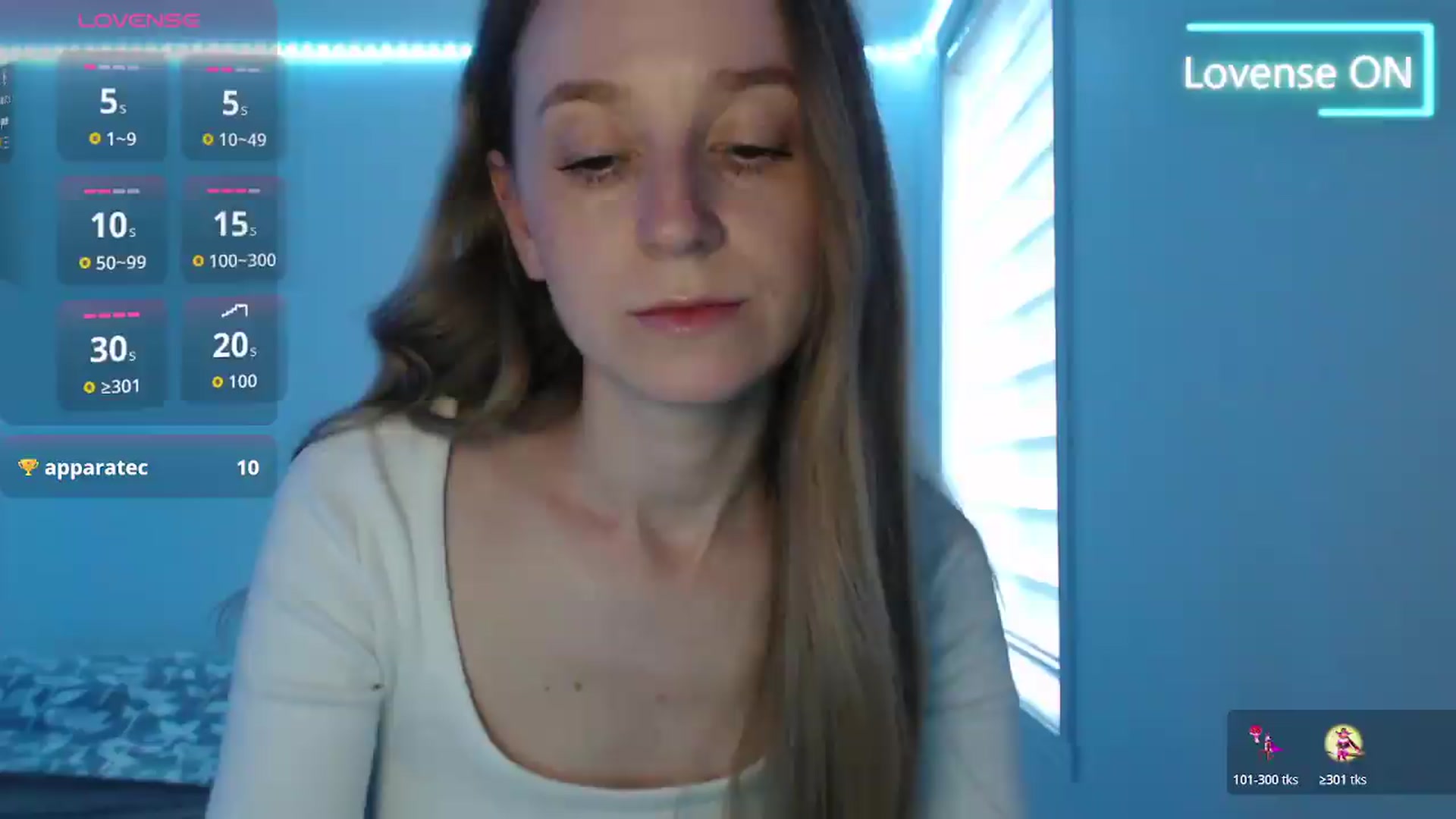 Gallery image thumbnail from PetitAnge_'s myfreecams stream on, 06/18/2026, 21:47 image 18 of 20