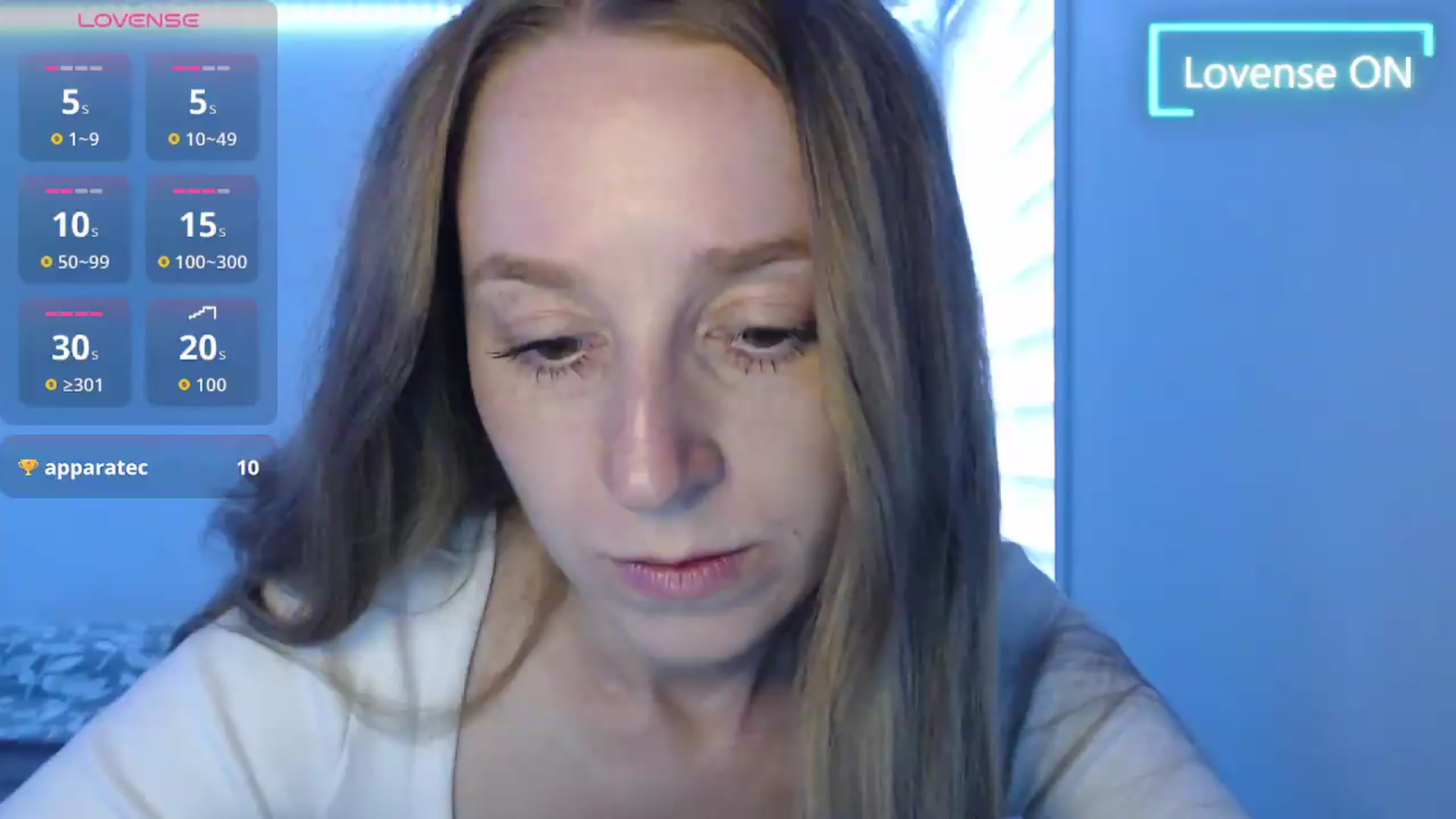 Gallery image thumbnail from PetitAnge_'s myfreecams stream on, 06/18/2026, 21:47 image 12 of 20