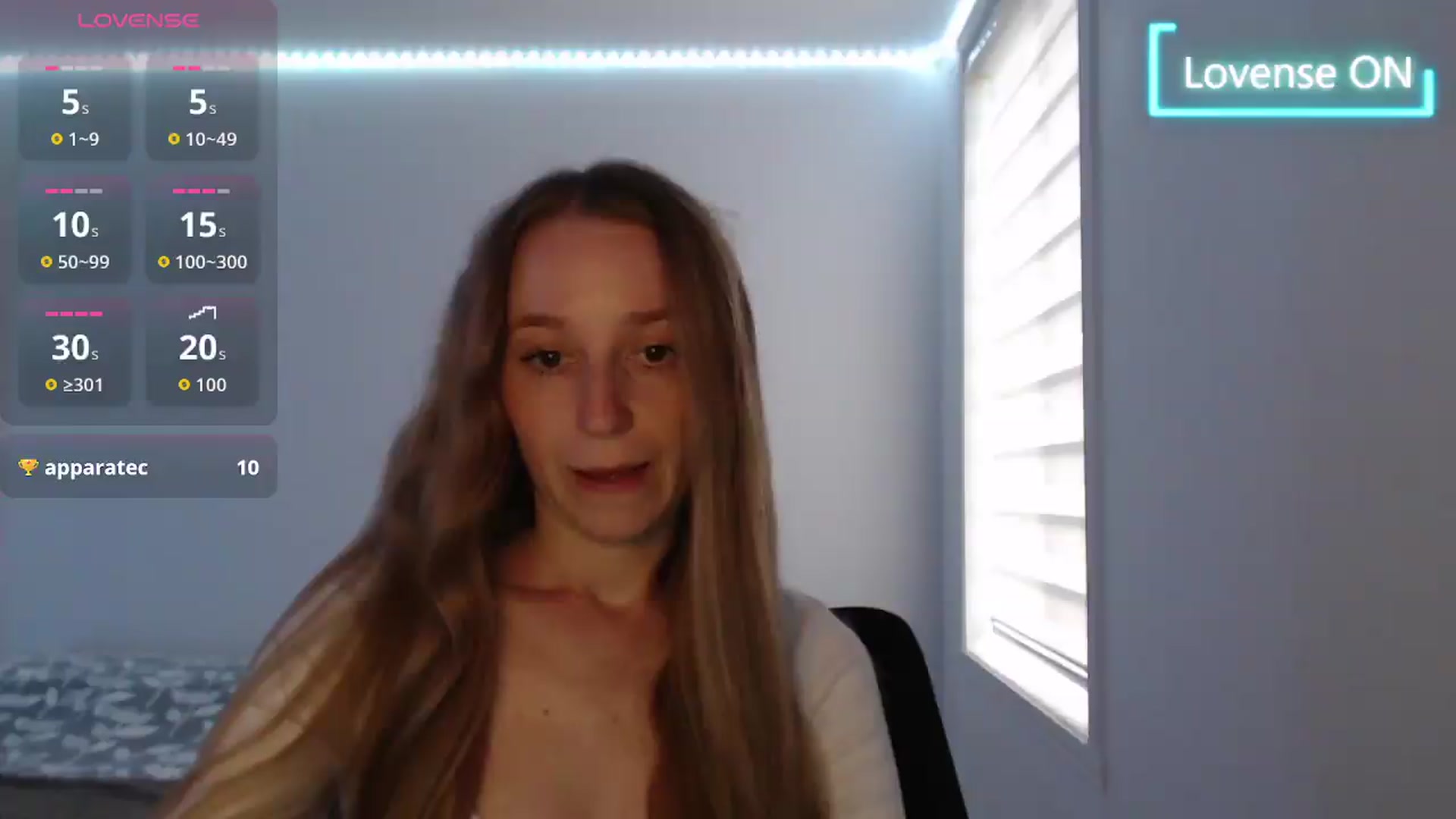 Gallery image thumbnail from PetitAnge_'s myfreecams stream on, 06/18/2026, 22:32 image 15 of 20