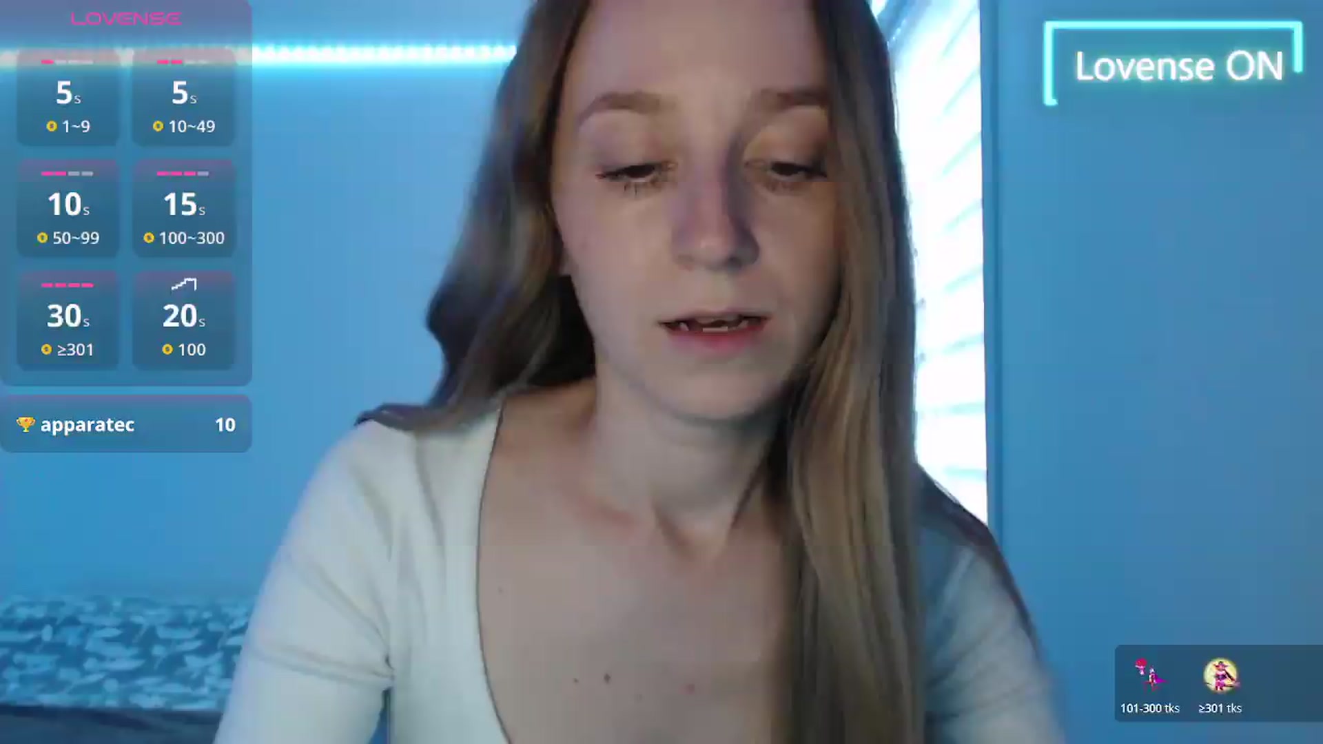 Gallery image thumbnail from PetitAnge_'s myfreecams stream on, 06/18/2026, 22:32 image 6 of 20