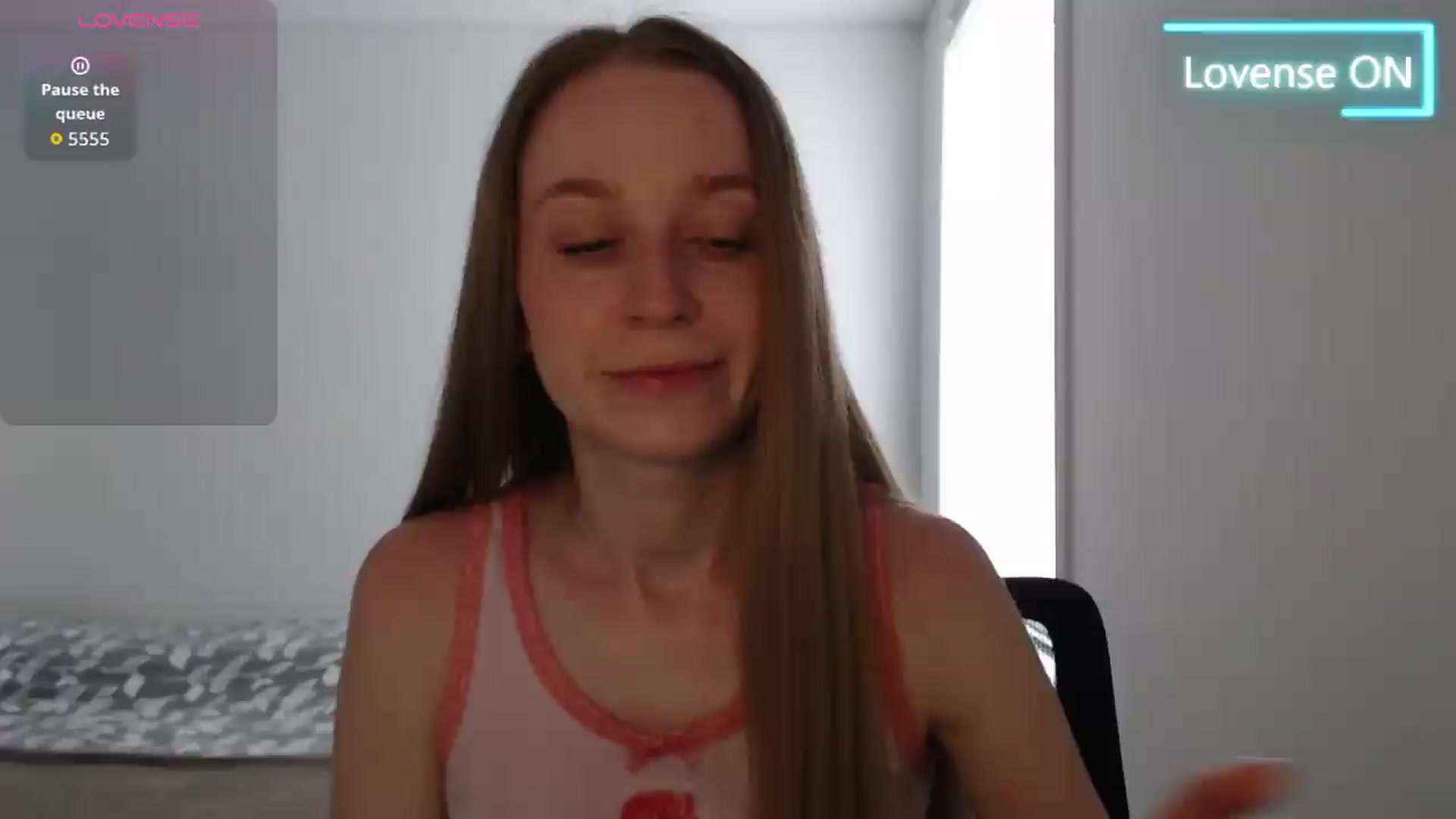 Gallery image thumbnail from PetitAnge_'s myfreecams stream on, 06/19/2026, 18:05 image 17 of 20