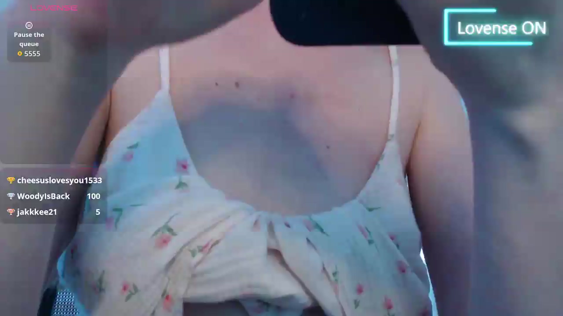 Gallery image thumbnail from PetitAnge_'s myfreecams stream on, 07/06/2026, 22:49 image 10 of 20