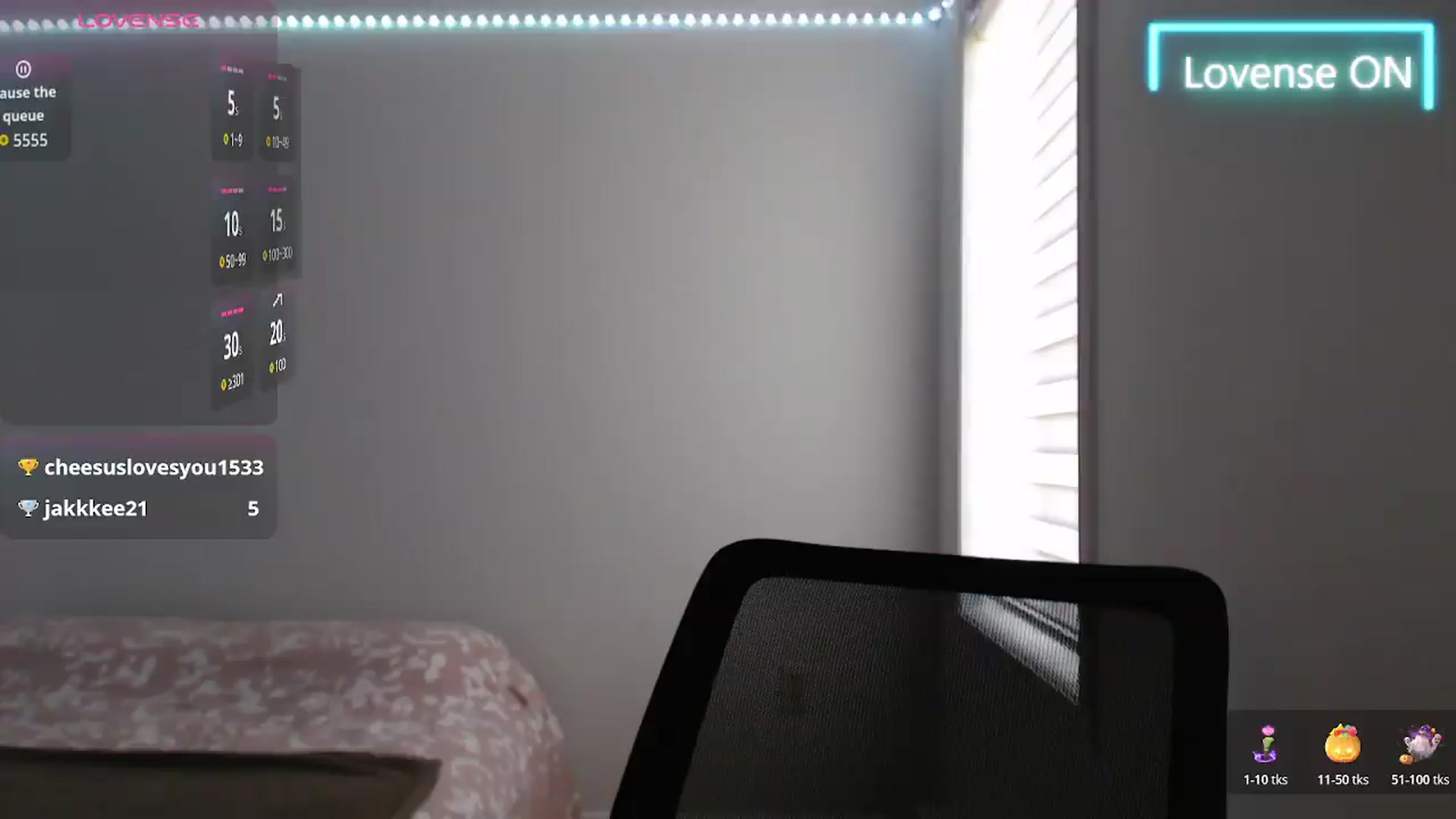 Gallery image thumbnail from PetitAnge_'s myfreecams stream on, 07/06/2026, 22:49 image 4 of 20