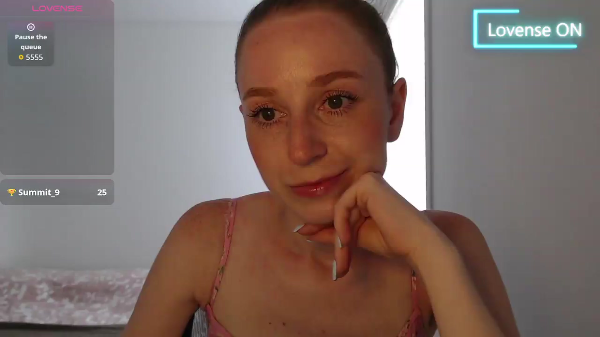 Gallery image thumbnail from PetitAnge_'s myfreecams stream on, 07/07/2026, 19:15 image 5 of 20