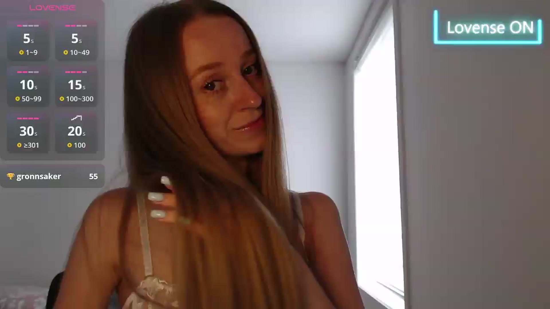 Gallery image thumbnail from PetitAnge_'s myfreecams stream on, 07/10/2026, 20:34 image 6 of 20