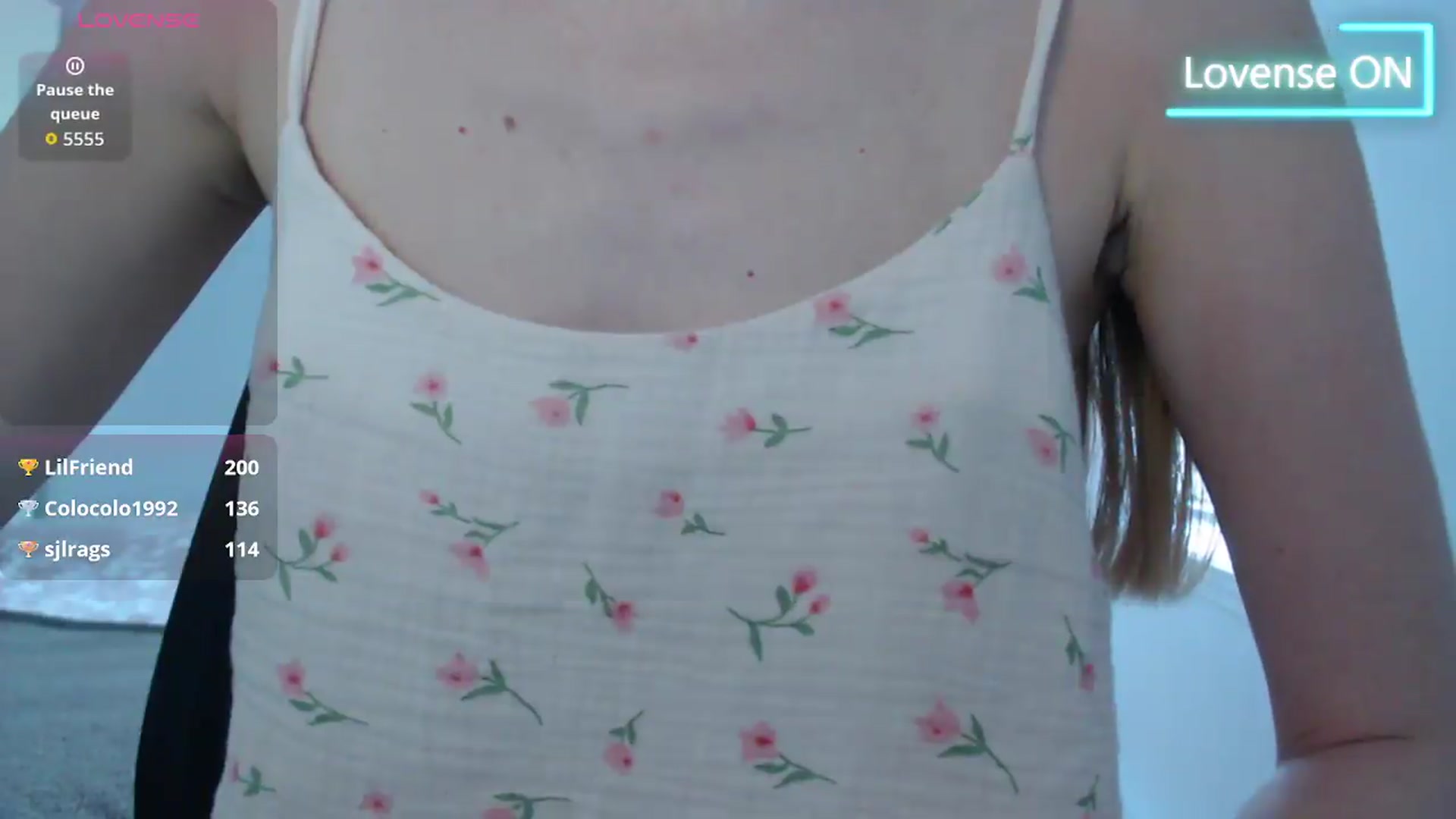 Gallery image thumbnail from PetitAnge_'s myfreecams stream on, 07/12/2026, 21:56 image 17 of 20